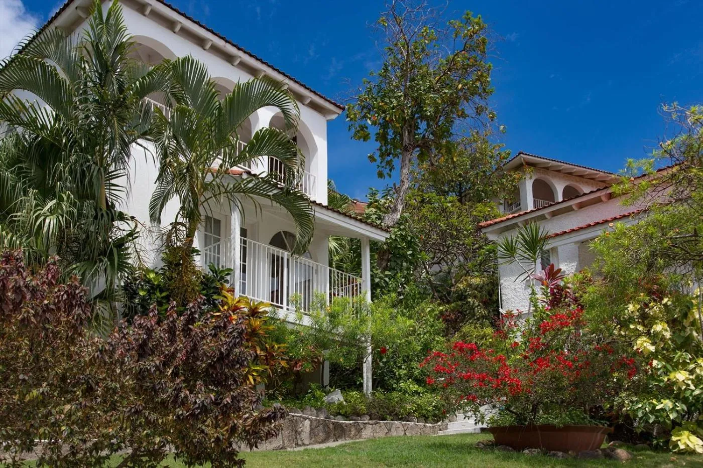 One-Bedroom Villa with Ocean View in Mount Cinnamon Beach & Wellness Resort