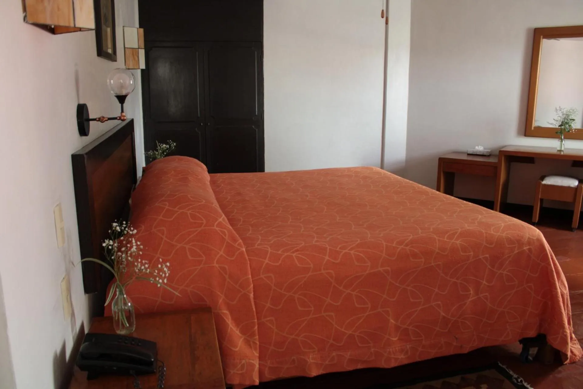Superior Queen Room in Hotel Ilebal Cuernavaca Centro - lugar con encanto!