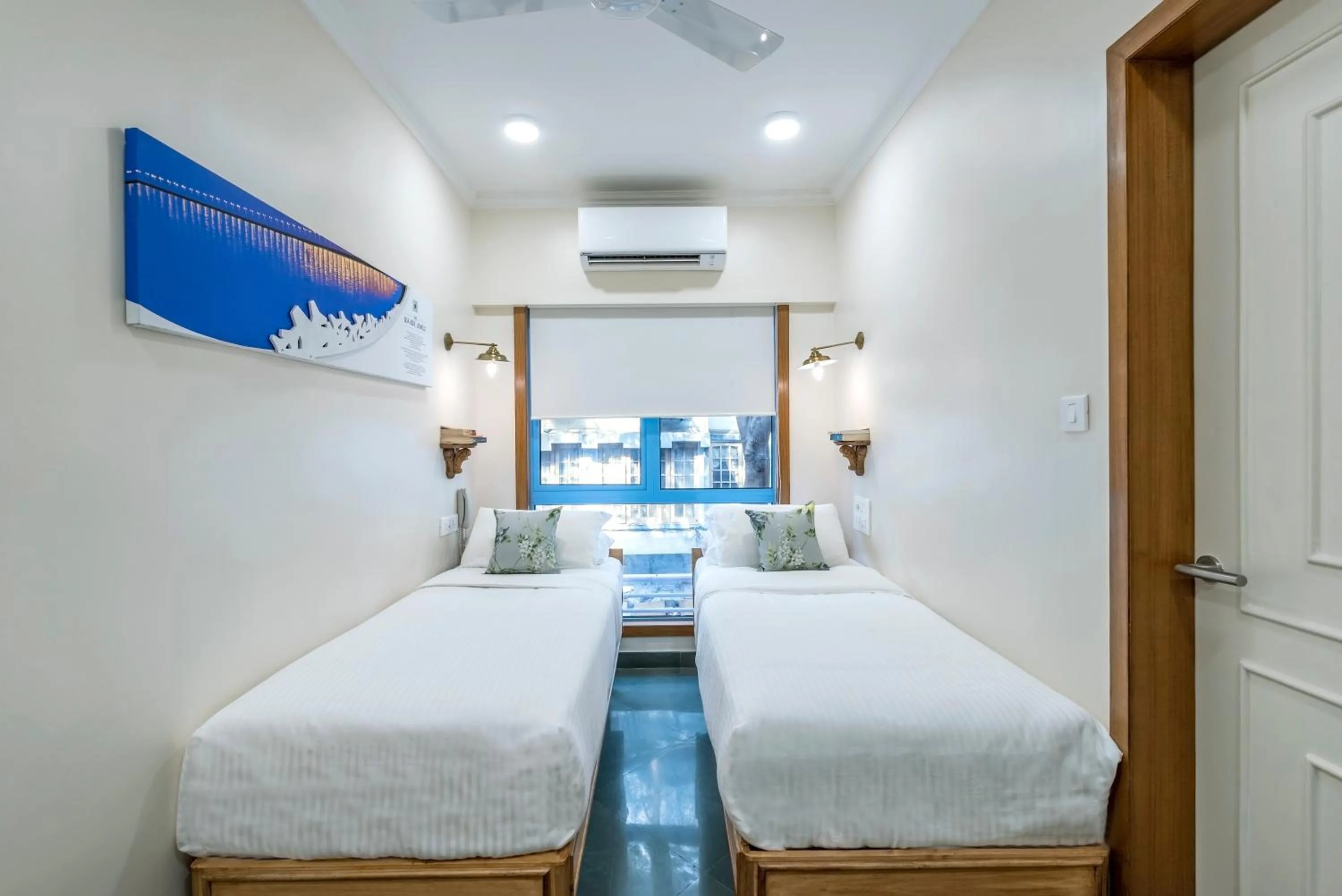 Luxury Room Twin Bed - single occupancy in Hotel Kemps Corner