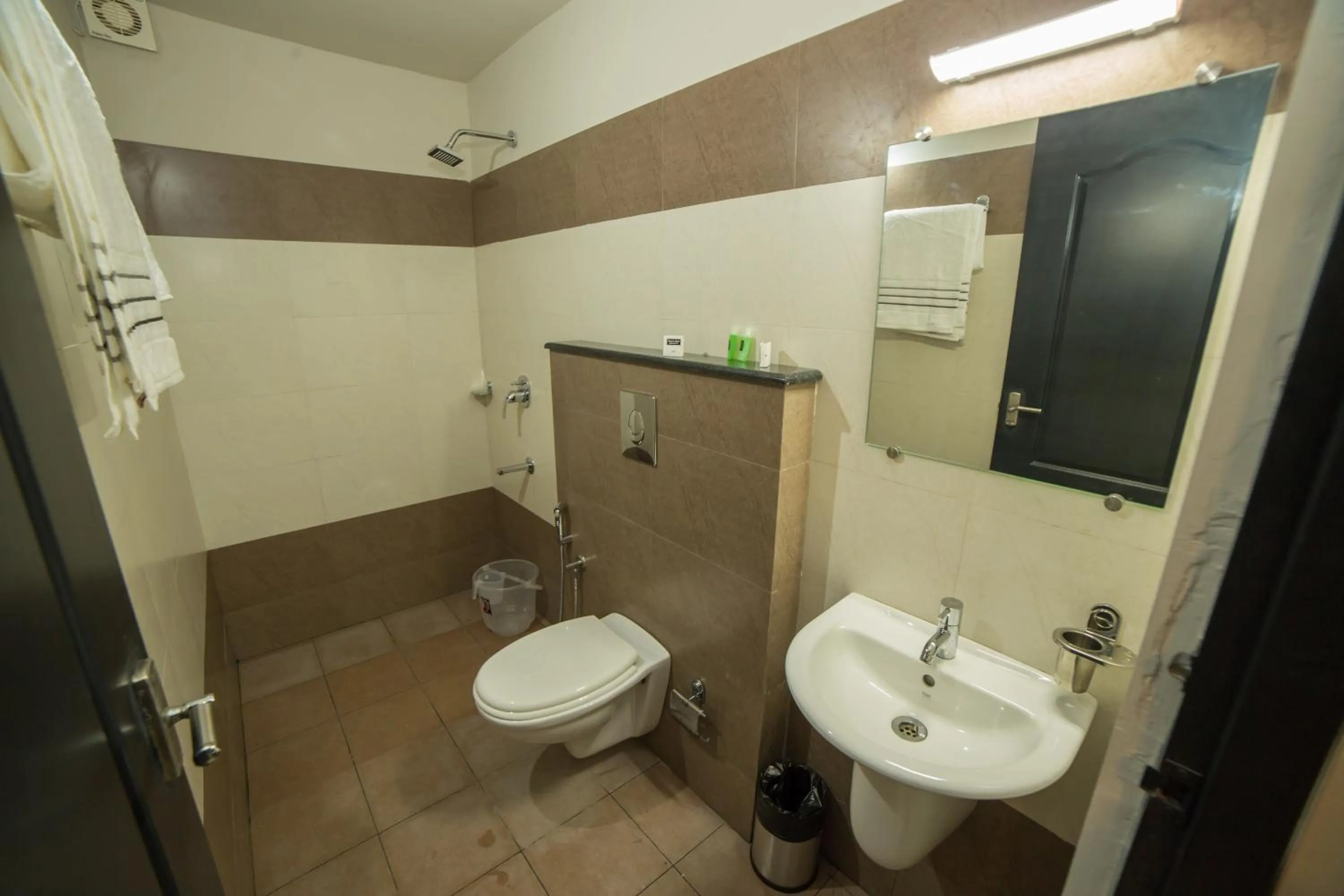 Standard Double or Twin Room in South Gate Residency
