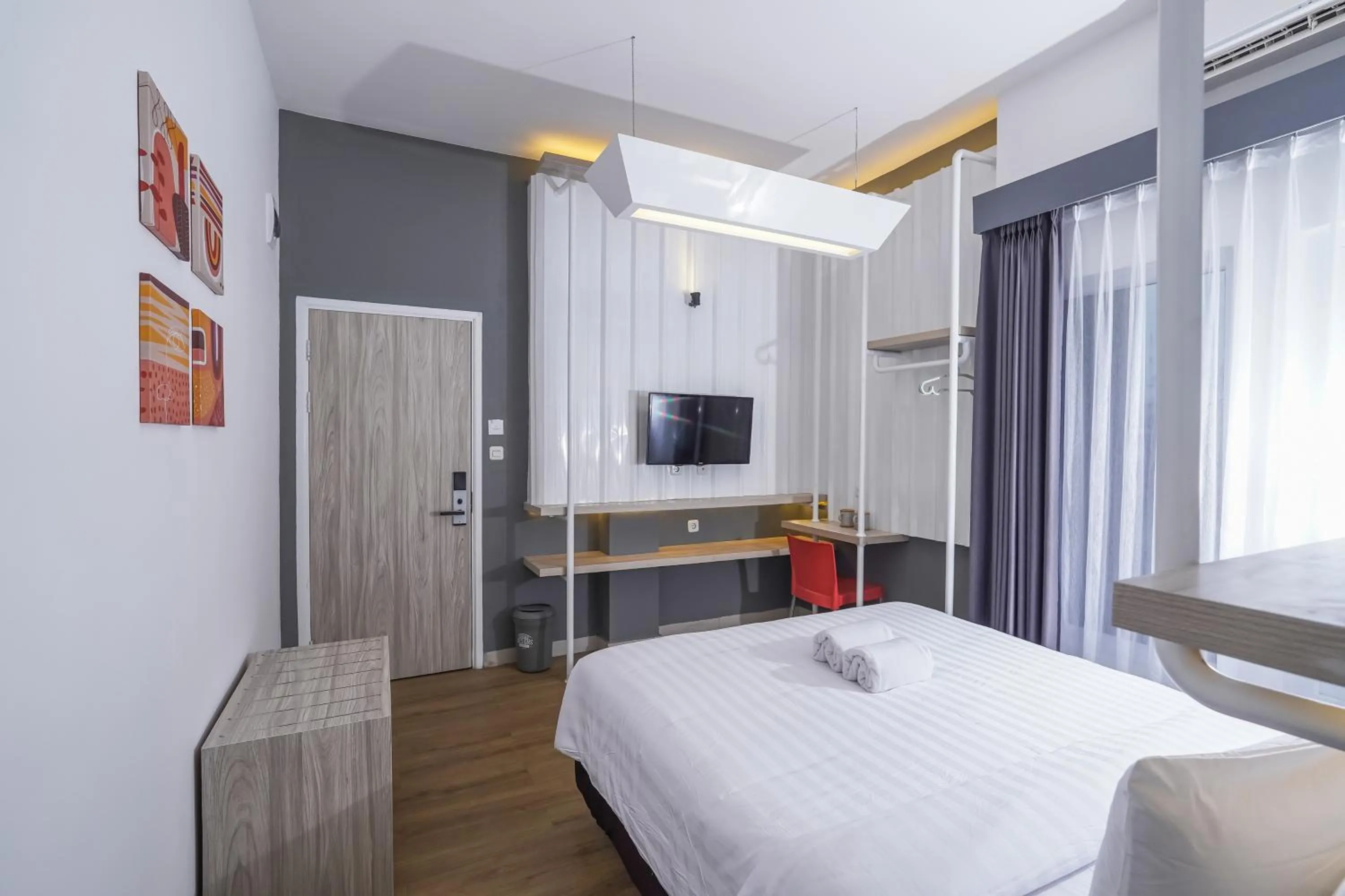 Family Room in Istanaku