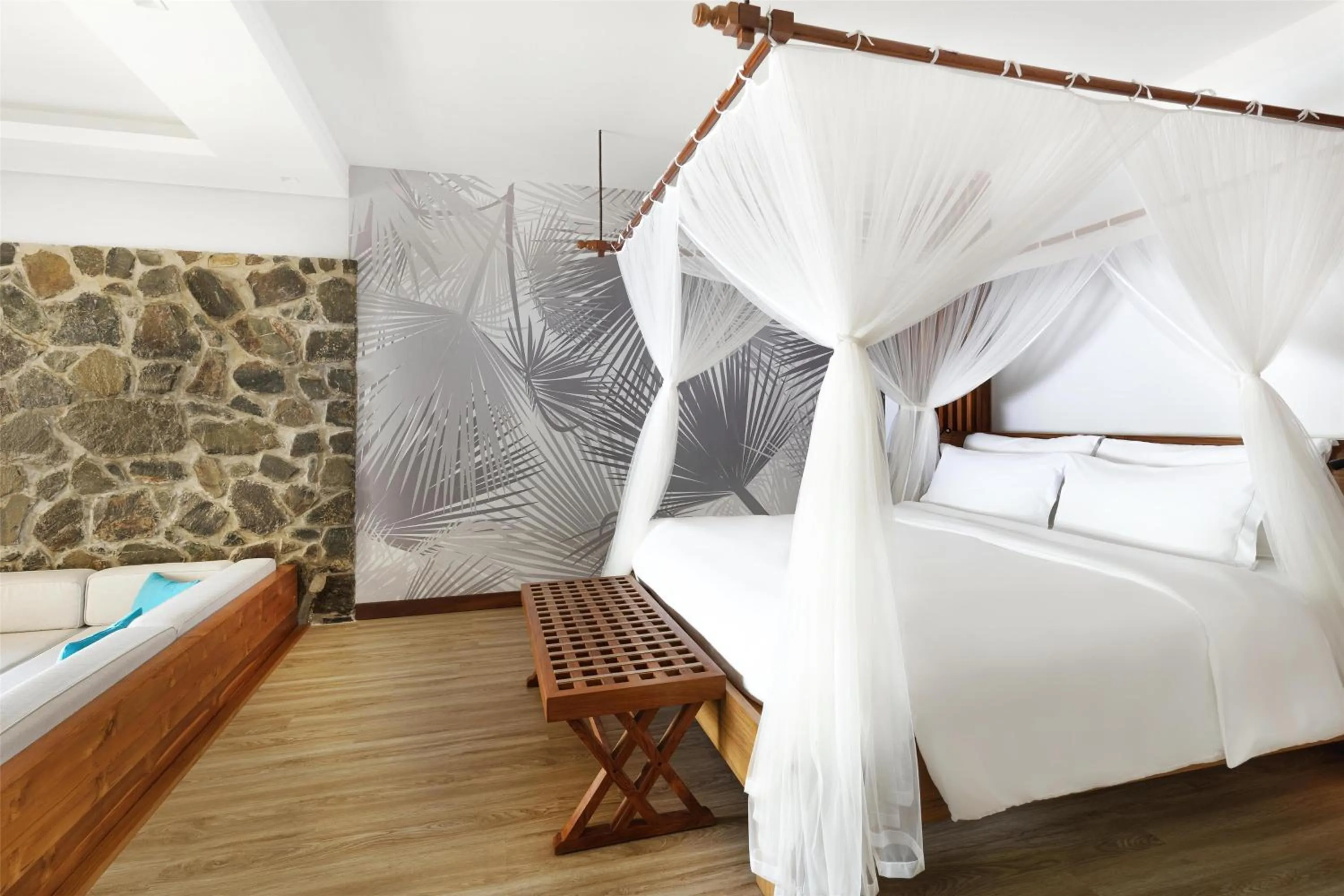 Deluxe Lagoon View Suite in Kempinski Seychelles Resort