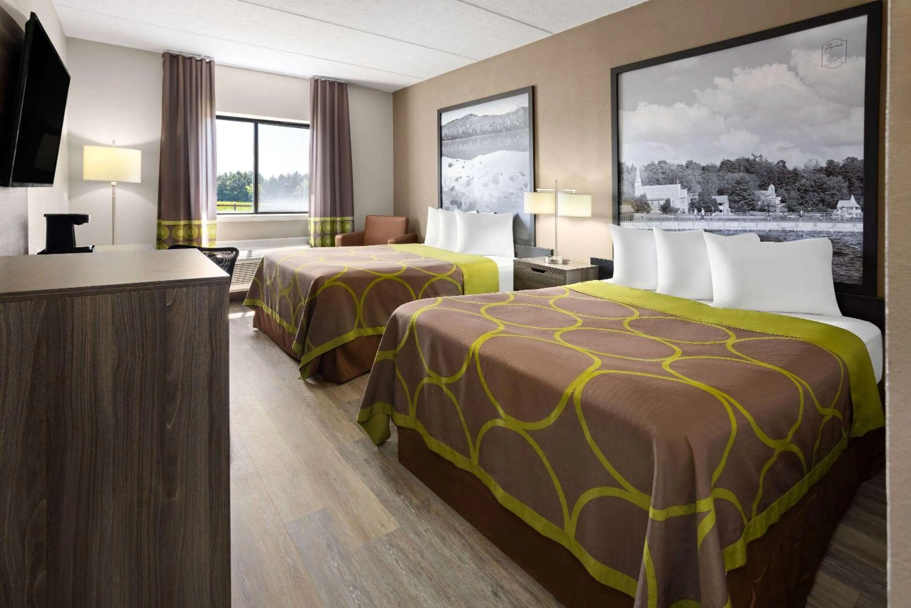 2 Queen Beds, Mobility/Hearing Accessible Room, Bathtub w/Grab Bars, Non-Smoking in Super 8 by Wyndham Henrietta/Rochester Area