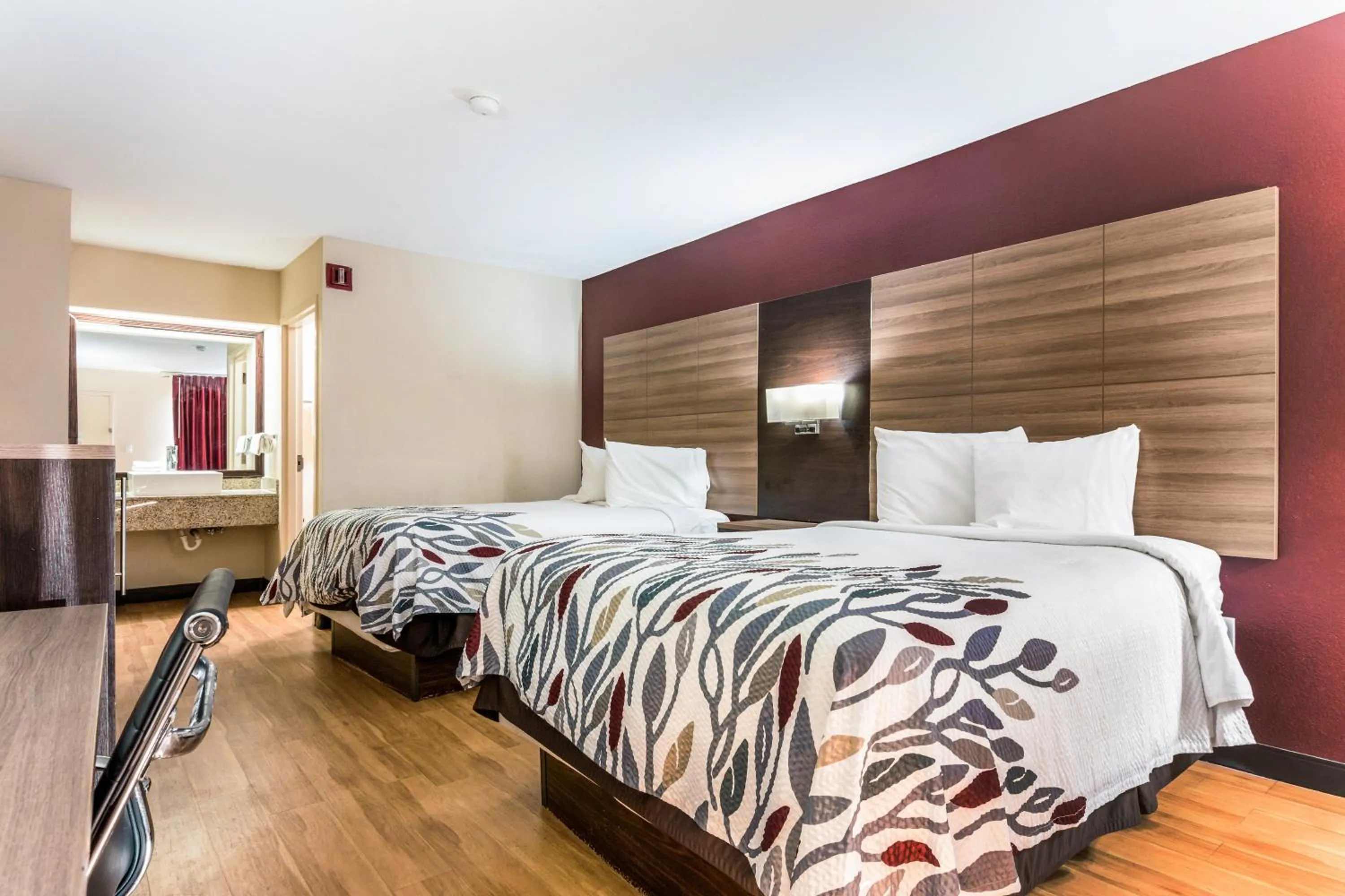 Deluxe Room with Two Double Beds Non-Smoking - single occupancy in Red Roof Inn Texarkana