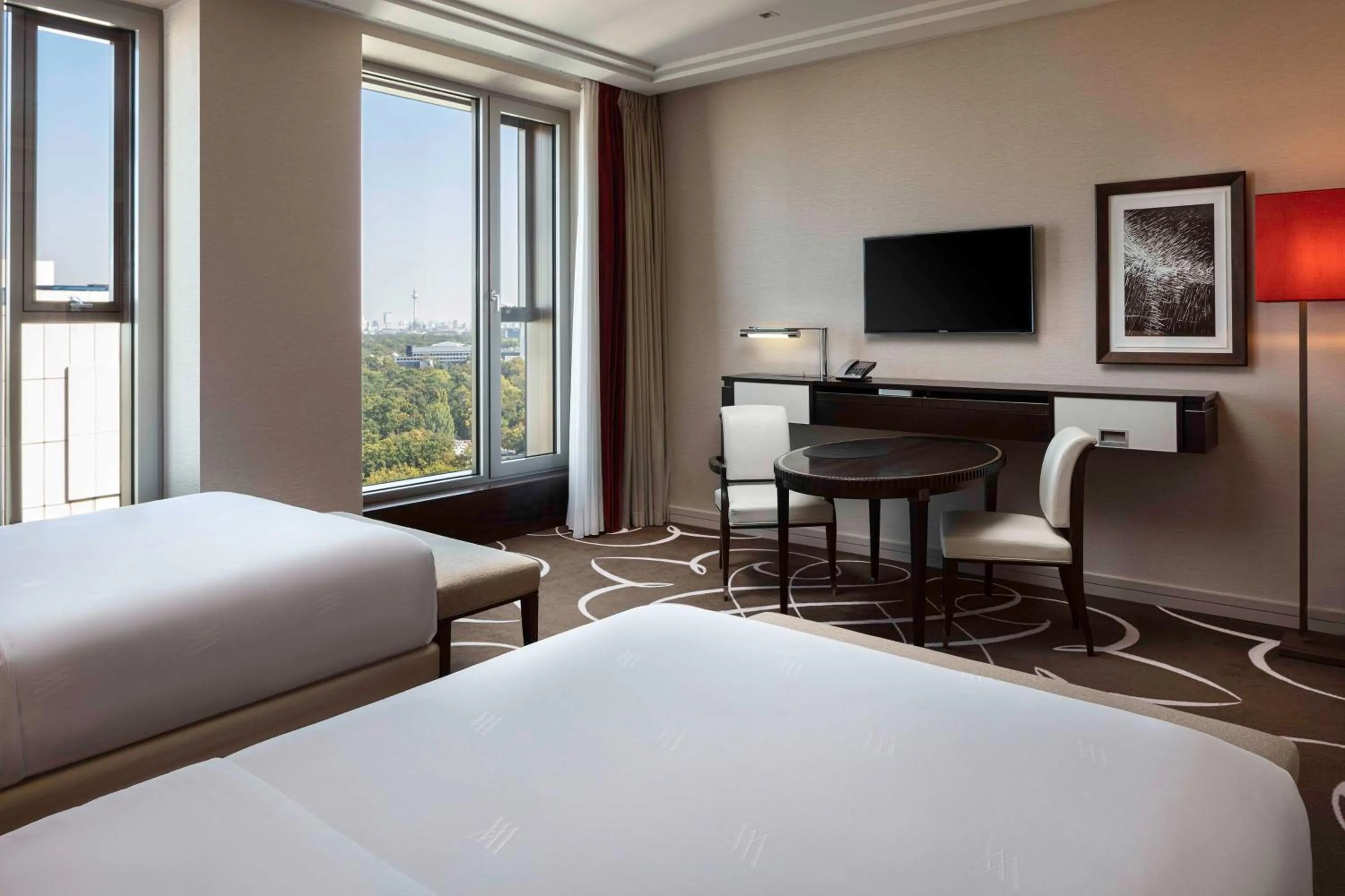 Deluxe Twin Room with City View in Waldorf Astoria Berlin