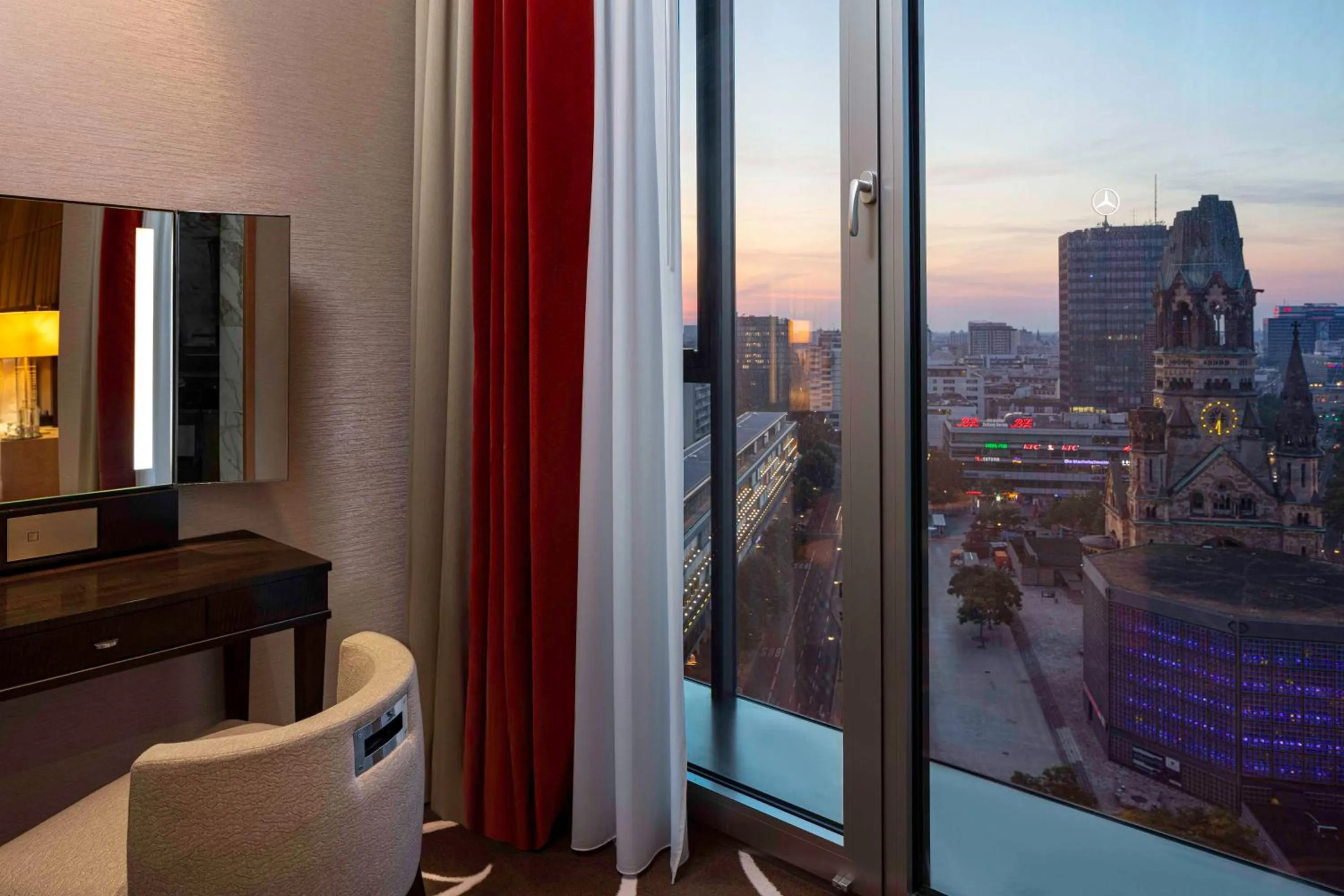 Junior King Suite with Church View in Waldorf Astoria Berlin