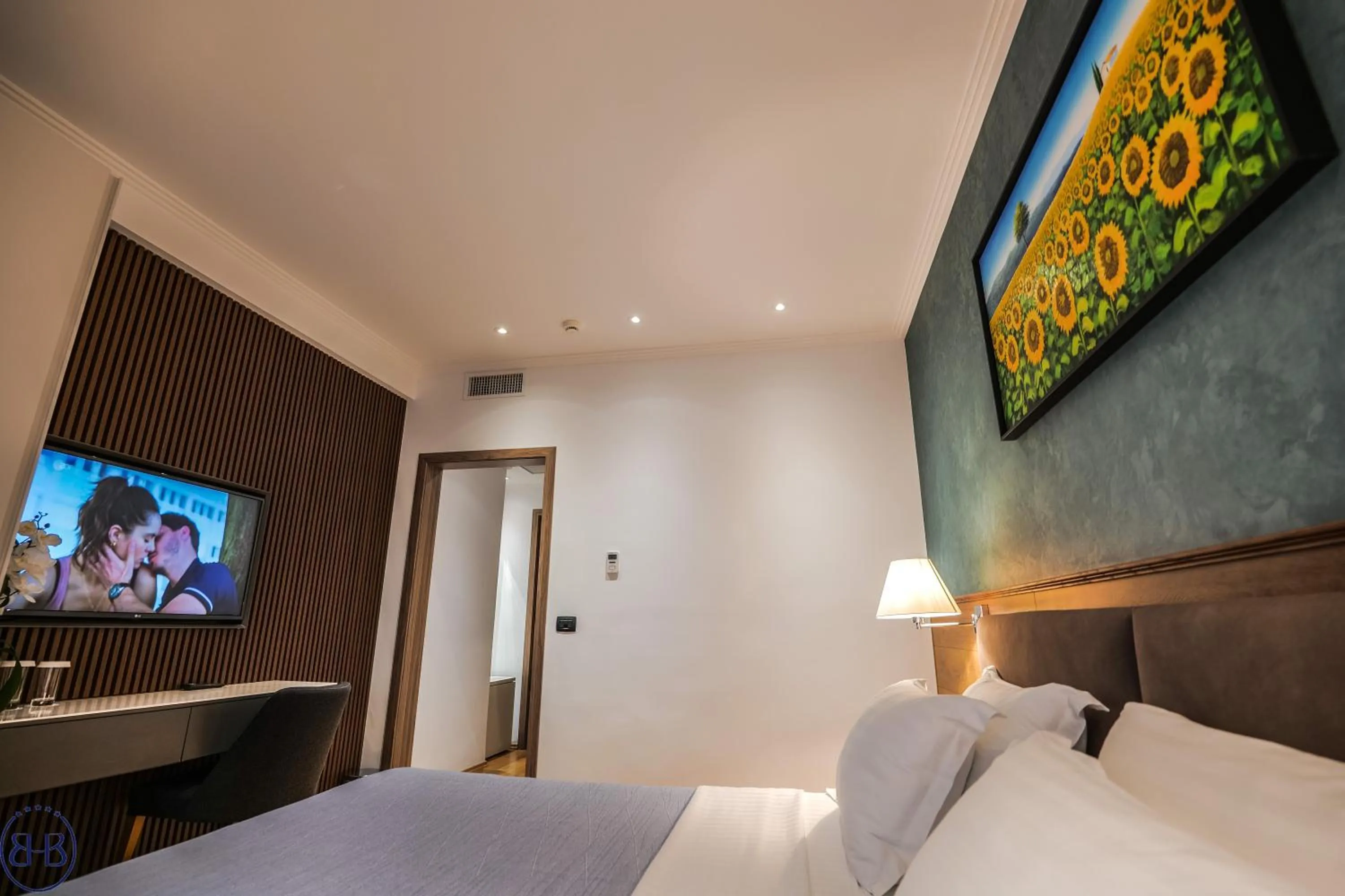 Deluxe Double or Twin Room with Balcony and Sea View in Hotel Saranda Butrinti, Affiliated by Melia