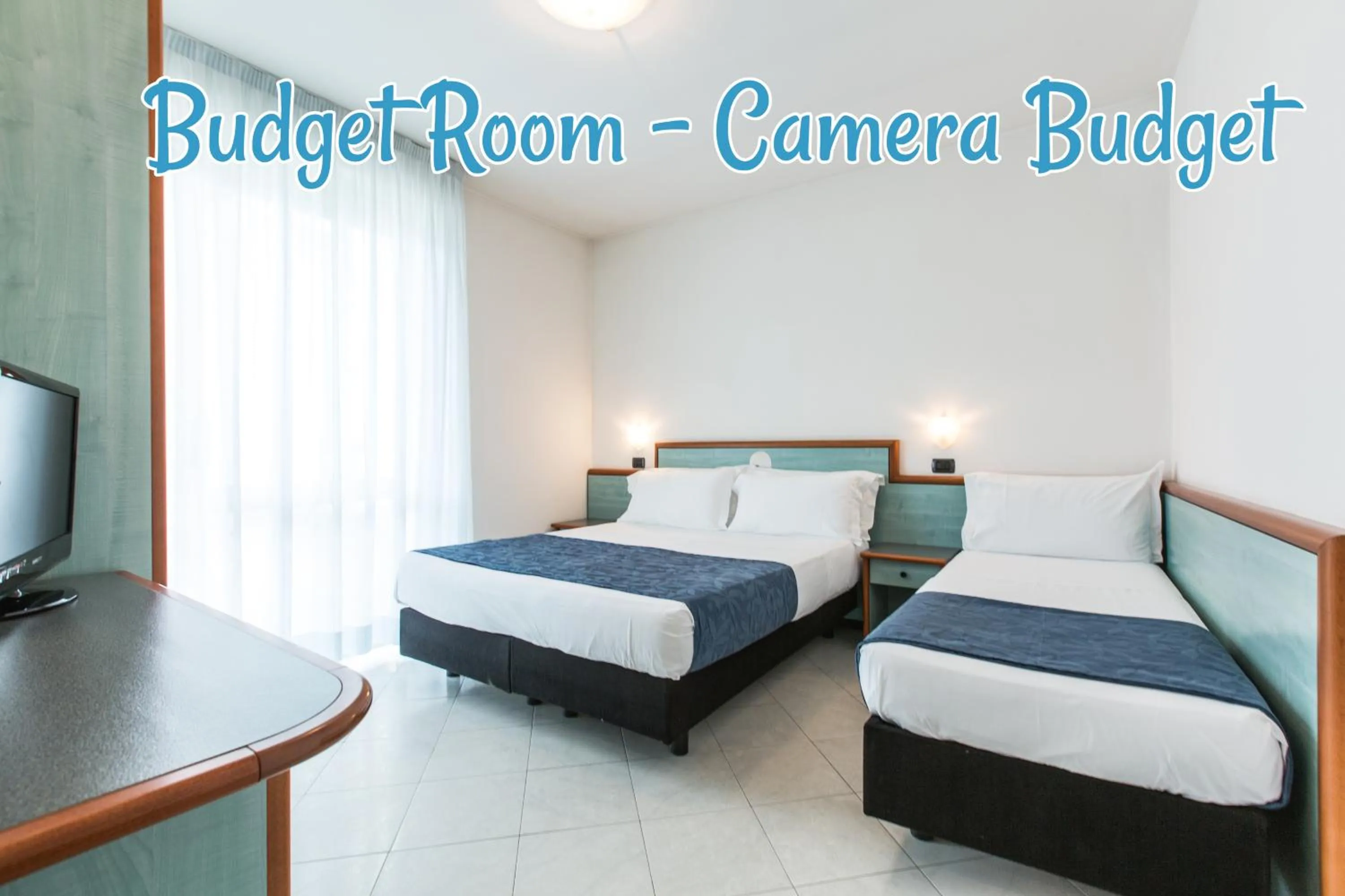 Budget Double or Twin Room in Hotel Luxor
