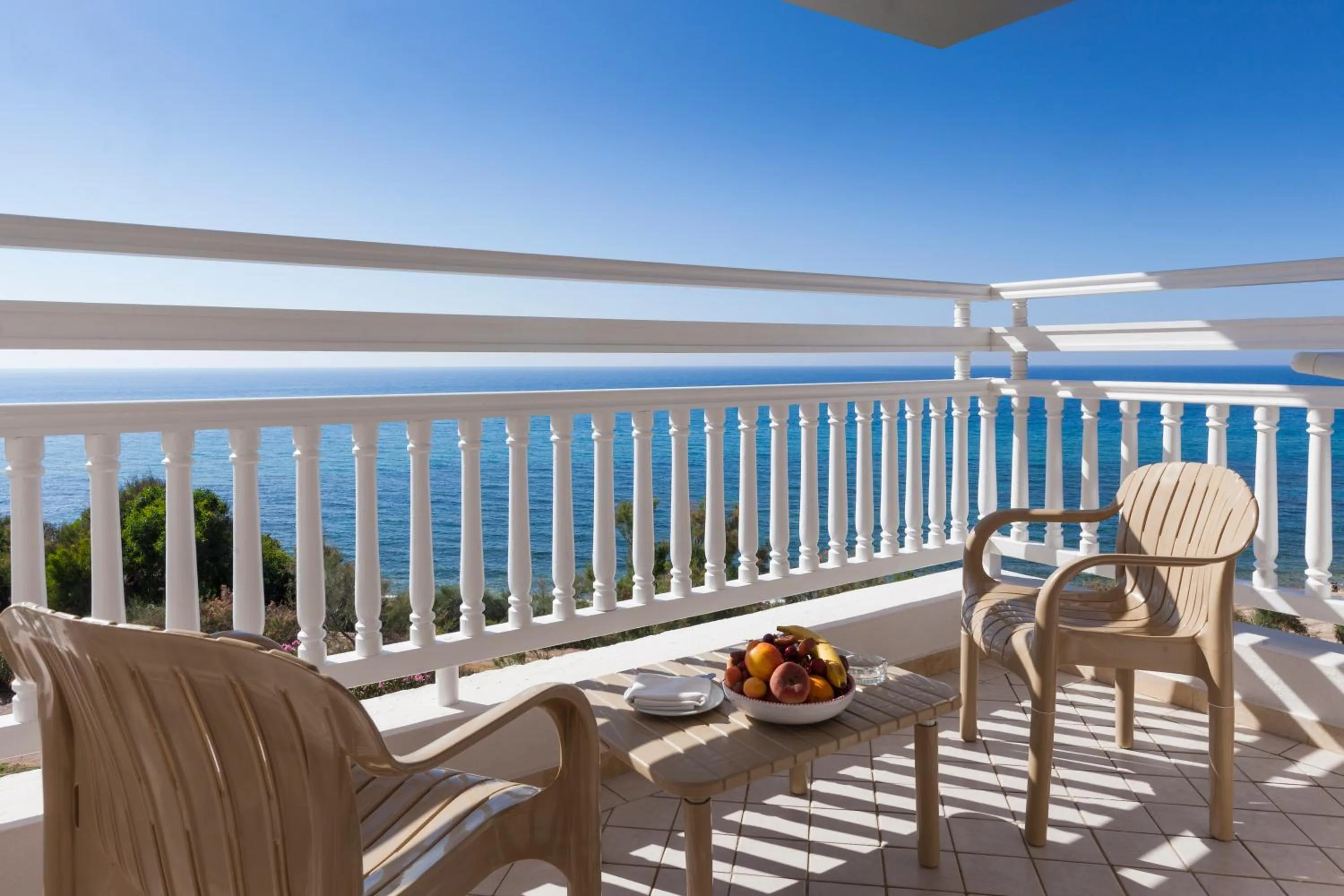 Triple Room with Sea View in Thabraca Thalasso & Diving