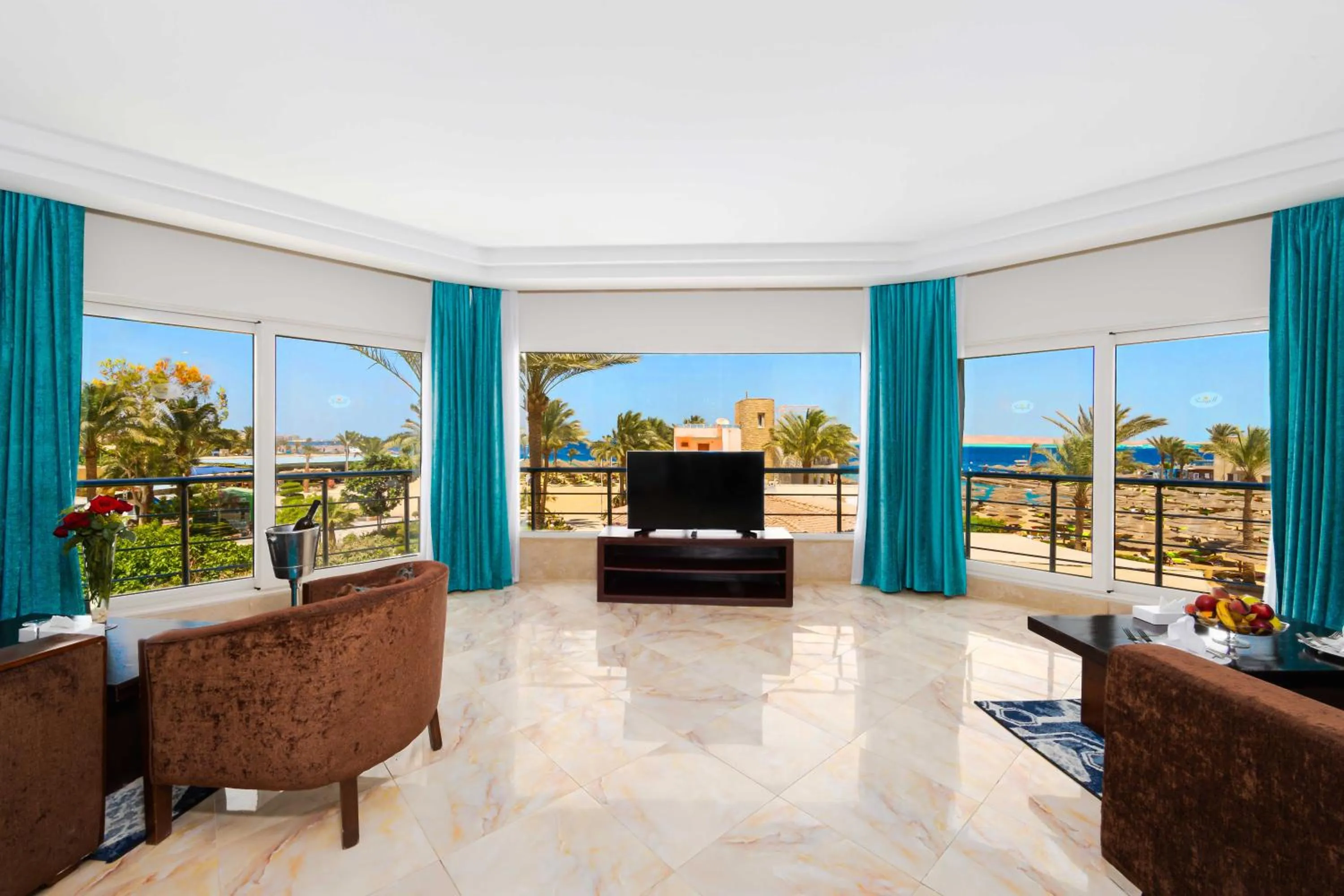 Superior Suite in Seagull Beach Resort - Families and Couples Only