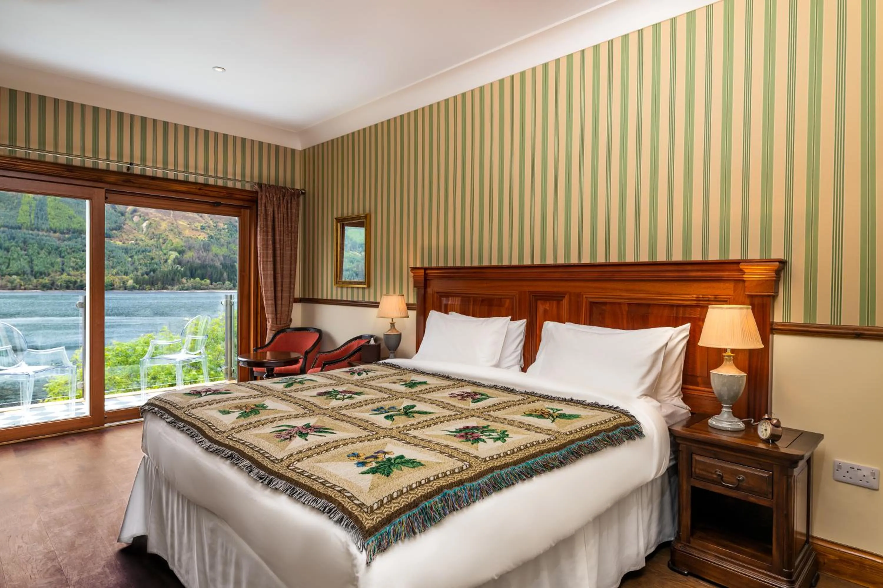 King Room with Balcony in The Whispering Pine Lodge