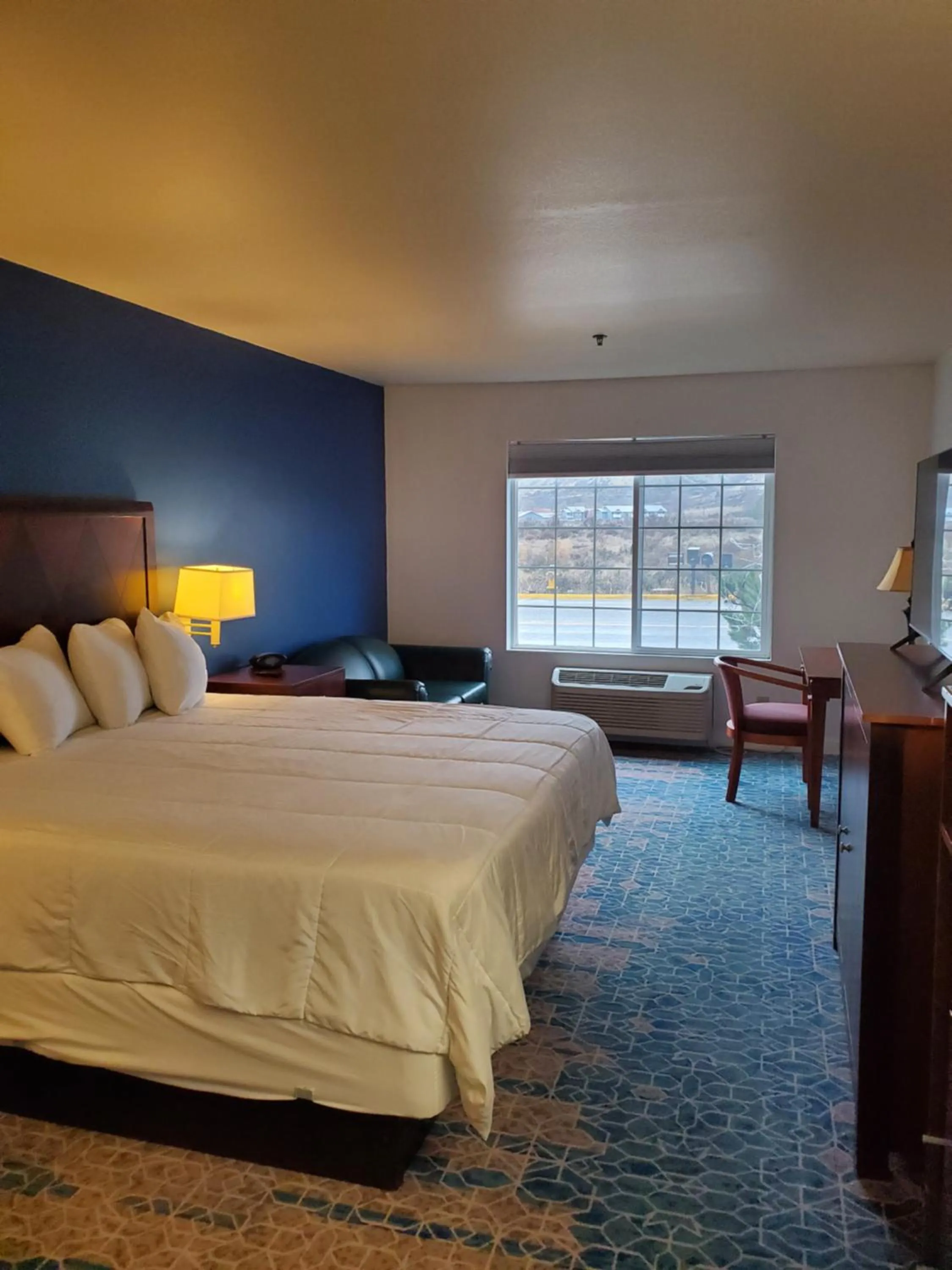 King Room in Omak Inn