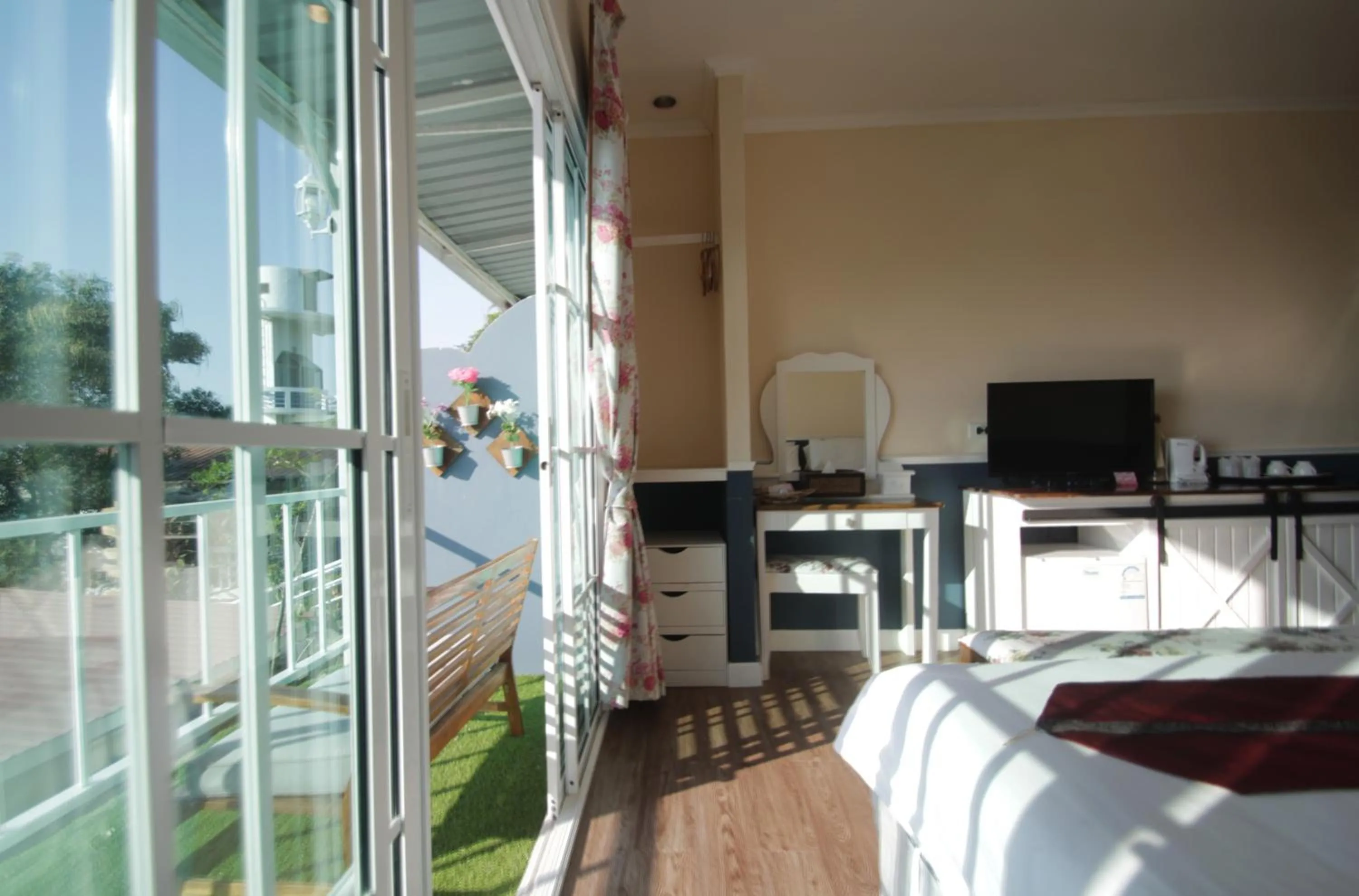 Double Room with Sea View in Pattaya Paradise Beach Resort