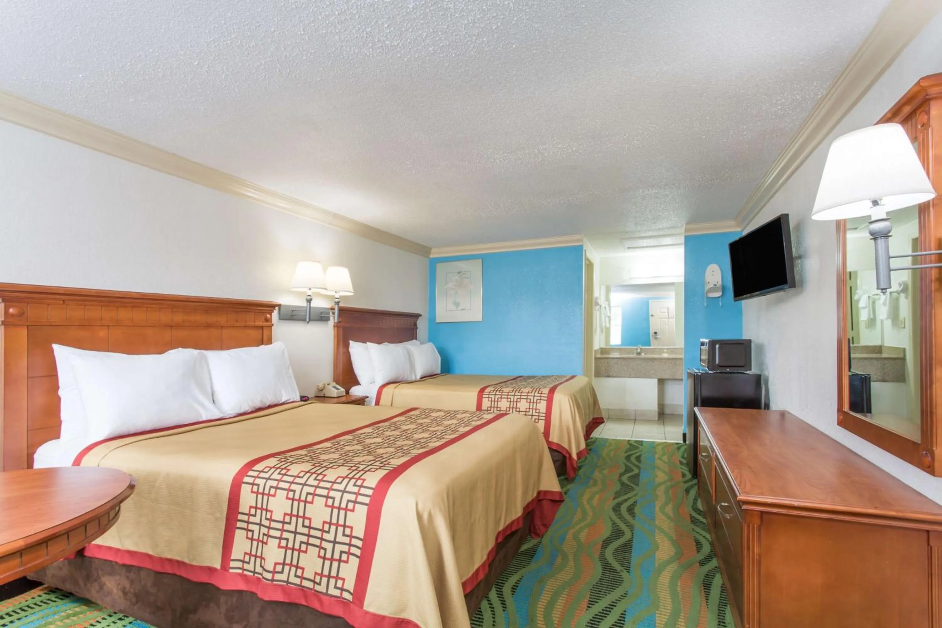 Room with Two Double Beds - Non-Smoking in Days Inn by Wyndham Virginia Beach Town Center