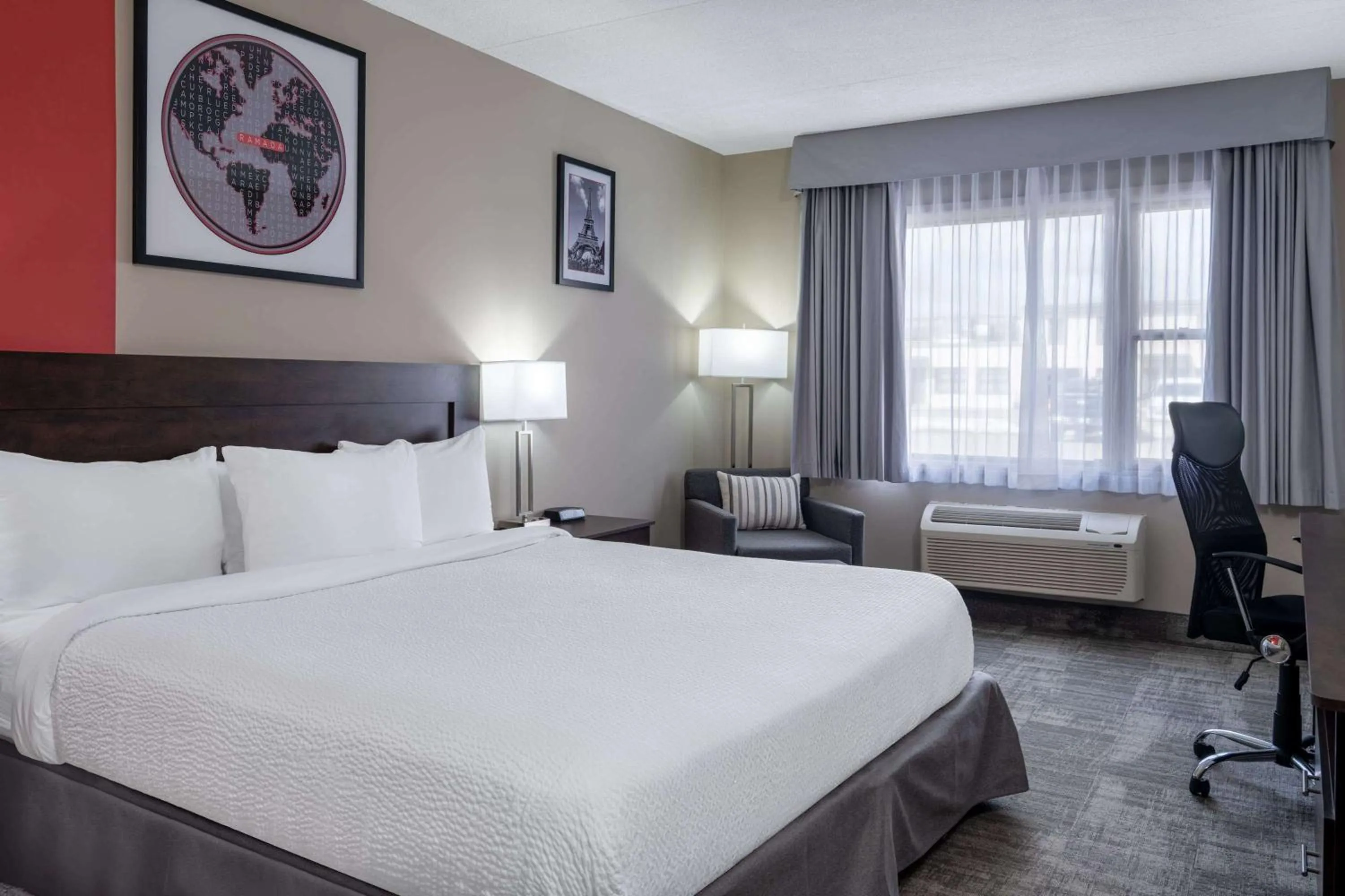 King Room - Non-Smoking in Ramada by Wyndham Thunder Bay Airlane Hotel