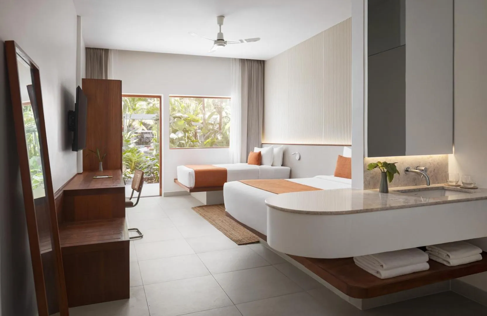 Deluxe Room Poolside Double in Plantation Urban Resort & Spa