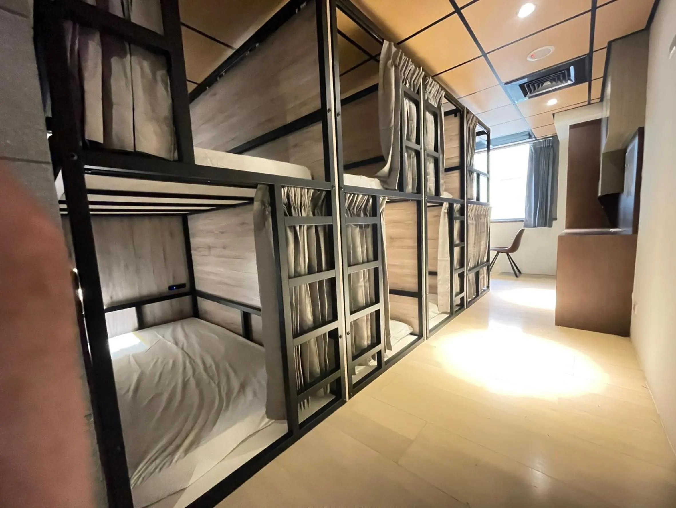 Bed in 8-Bed Mixed Dormitory Room in MF Hotel, penghu