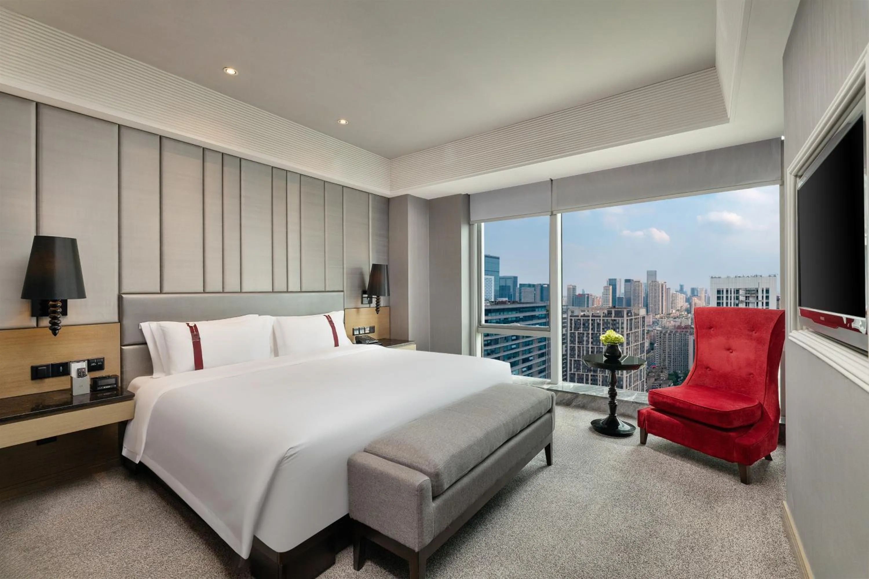 G70 Rhombus Deluxe Suite  in Rhombus Park Aura Chengdu Hotel