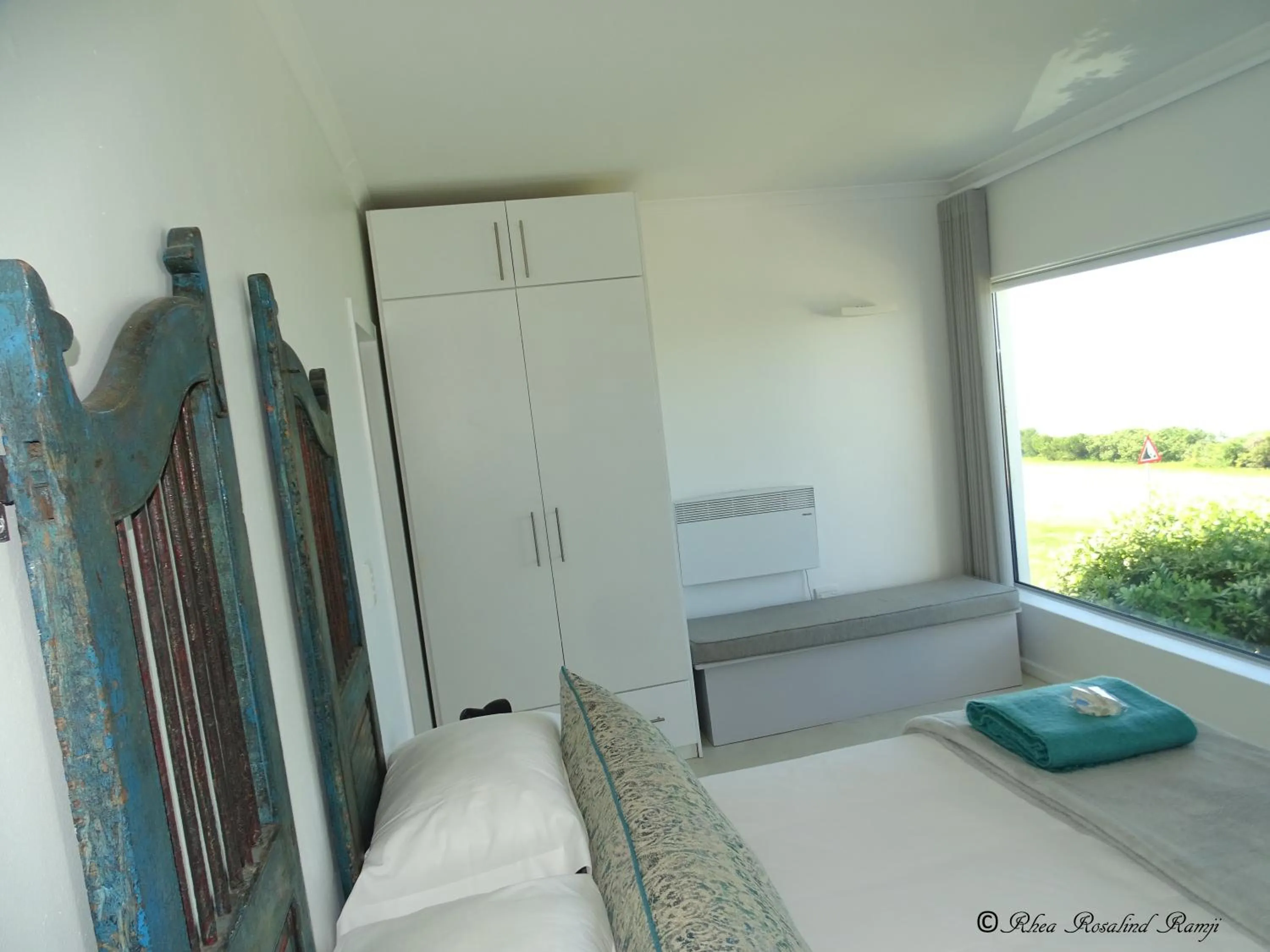 Deluxe Double Room with Sea View - Violet Whale in Agulhas Ocean House
