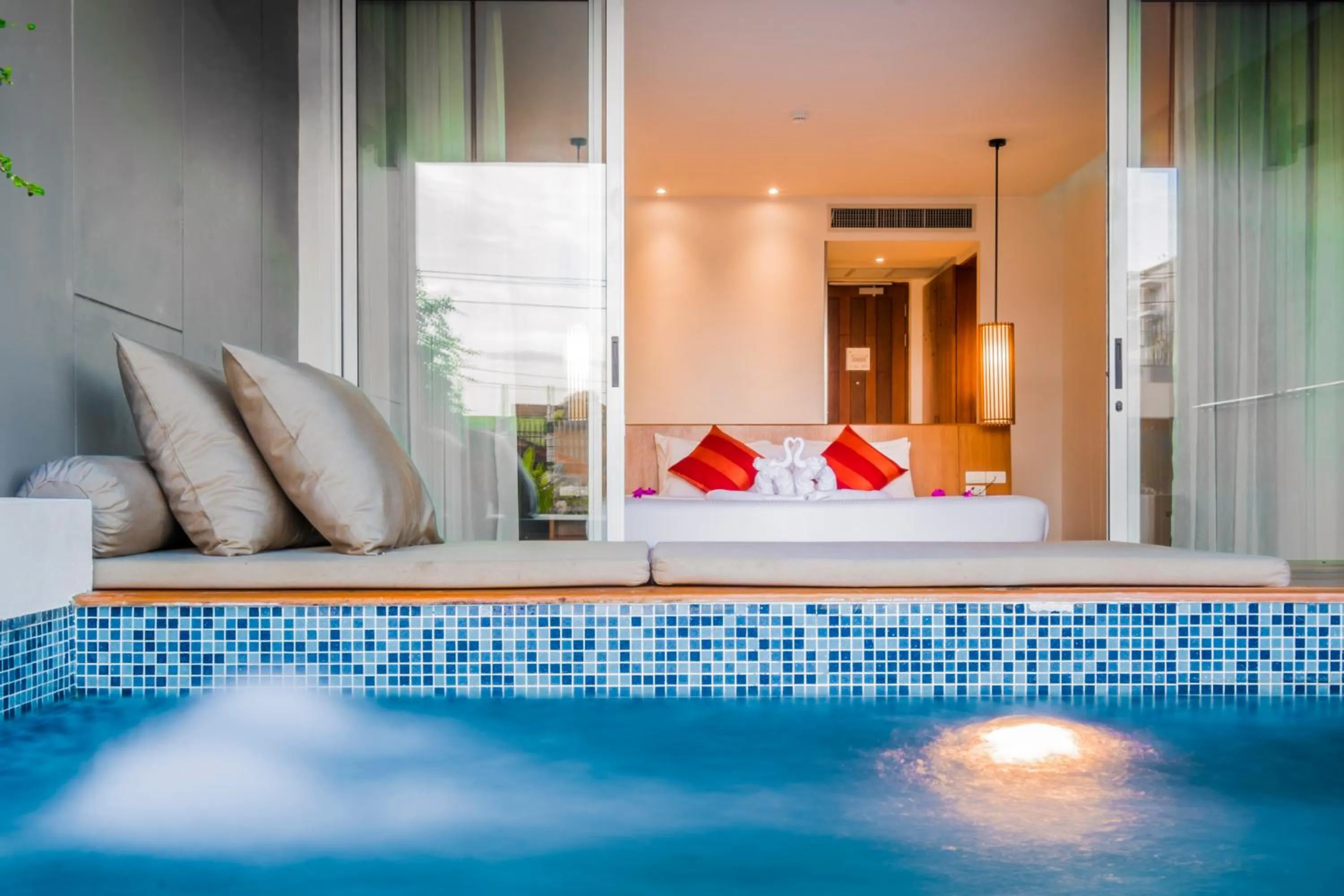 Deluxe Pool Access in G Hua Hin Resort & Mall
