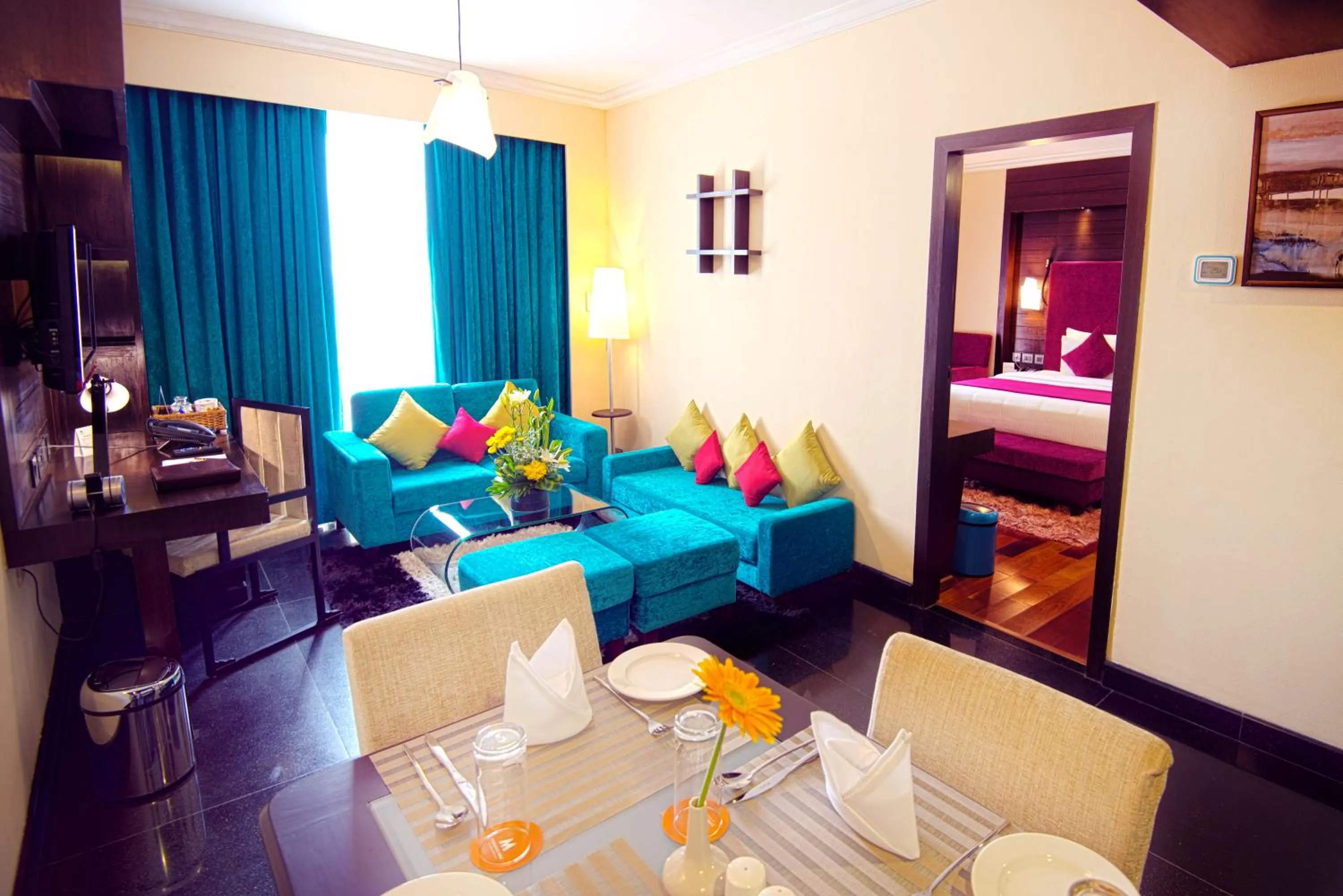 Superior Suite with 10% discounts on F&B and Spa - single occupancy in Sterlings Mac Hotel