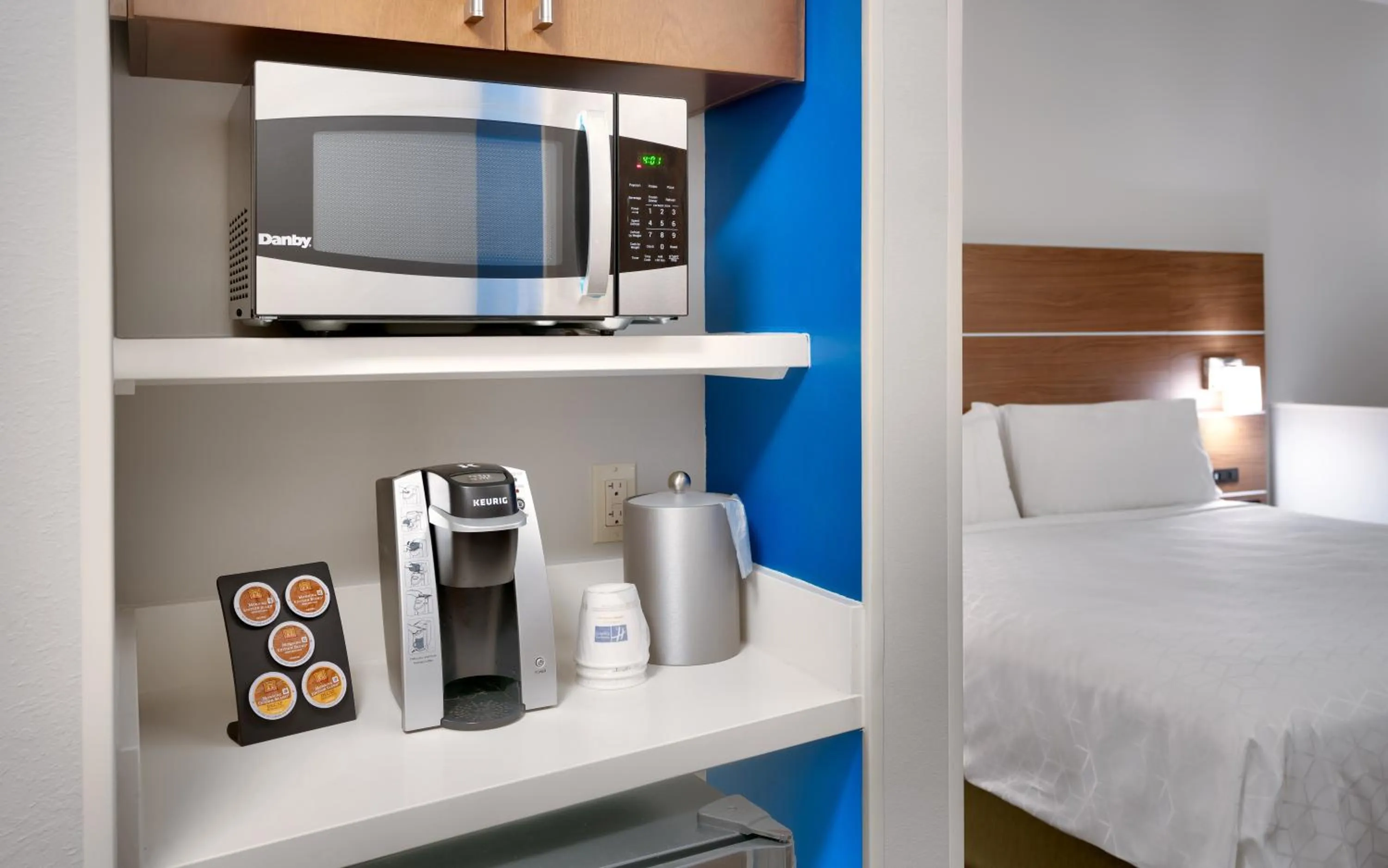 King Room - Hearing Accessible - Non-Smoking in Holiday Inn Express & Suites - Gainesville I-75 by IHG