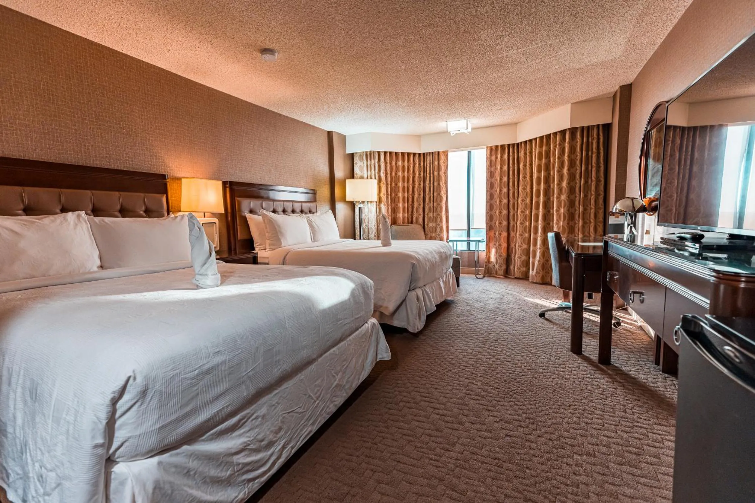 Deluxe Room Two Queen Beds in Red Deer Resort & Casino