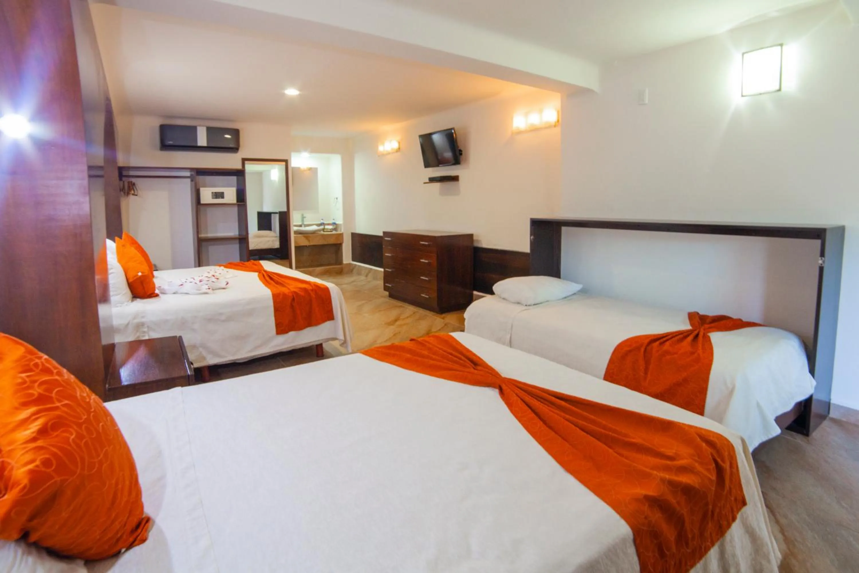 Triple Room with Private Bathroom in Princess Mayev