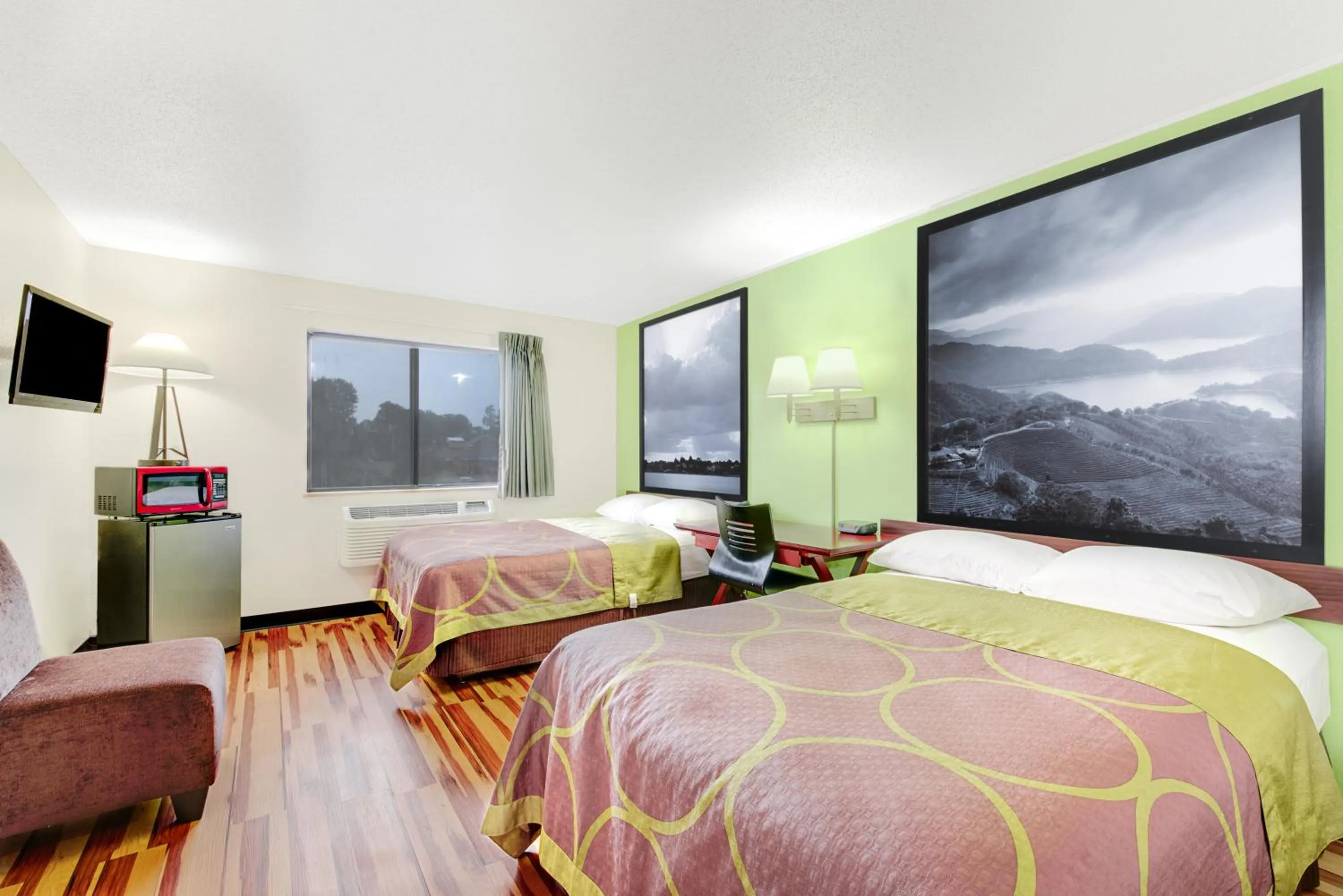 Double Room with Two Double Beds - Non-Smoking in Super 8 by Wyndham Hagerstown I-70