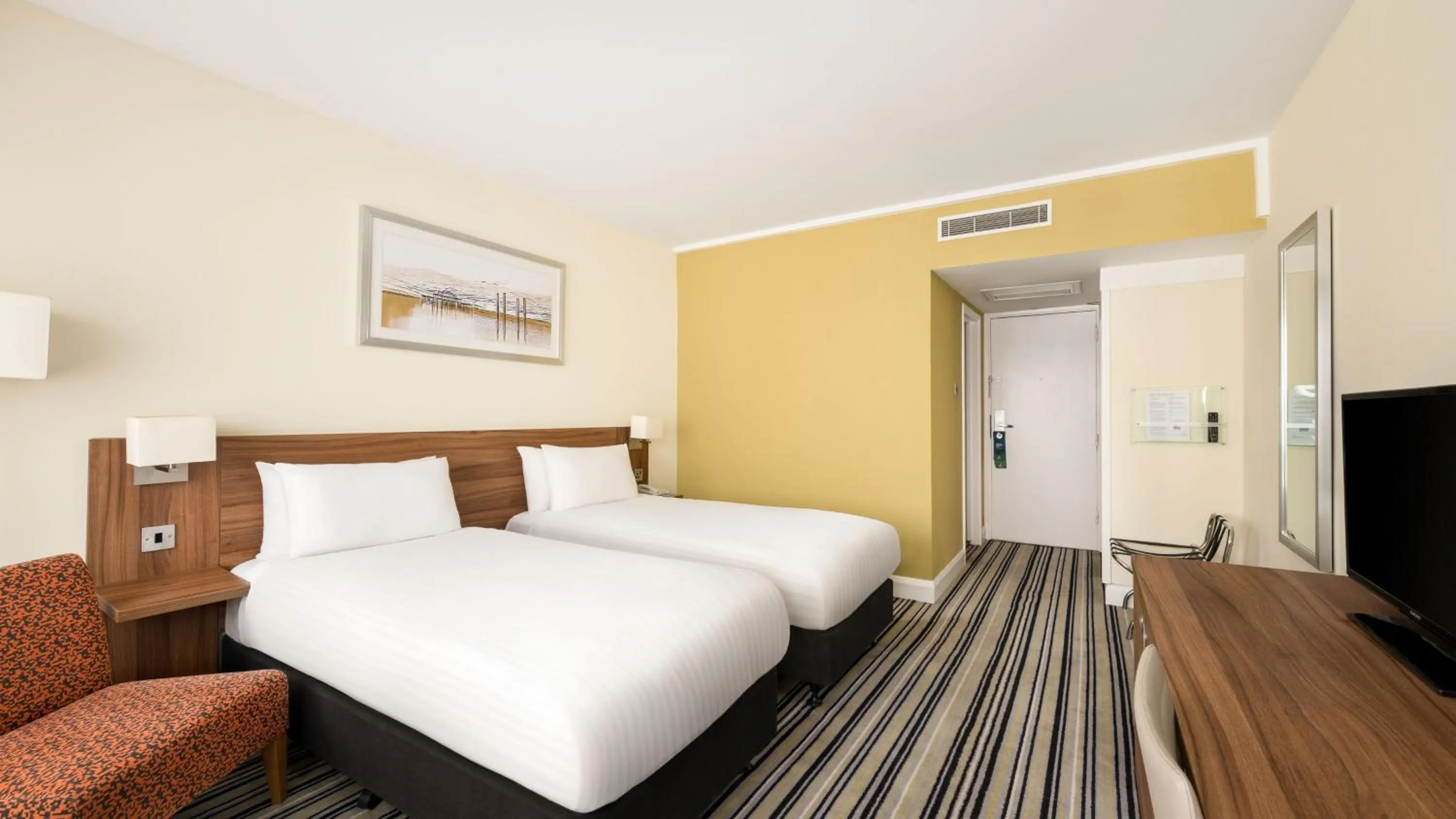 Standard Twin Room with Walk-In Shower in Holiday Inn Ipswich by IHG