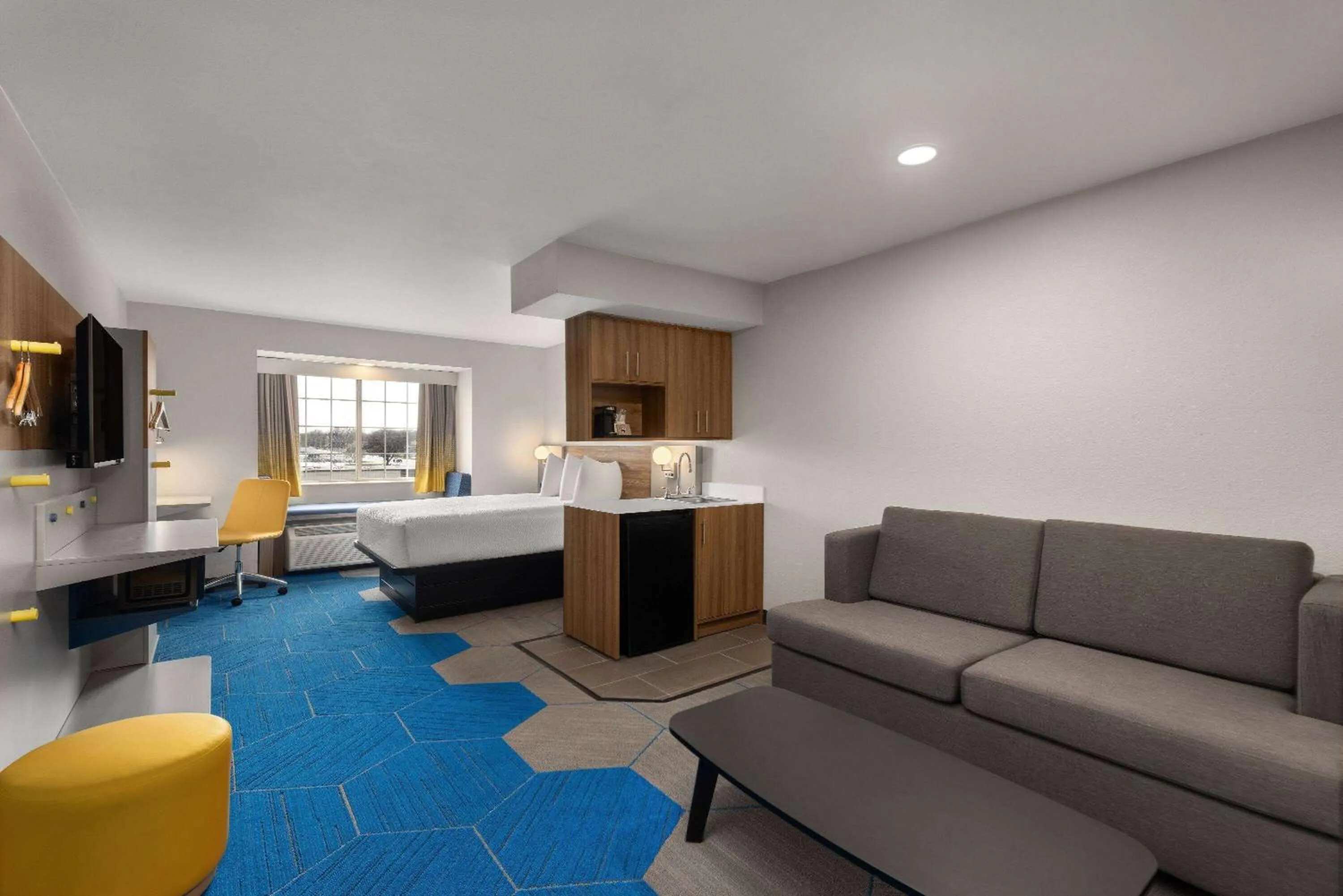 Queen Suite in Microtel Inn and Suites Independence