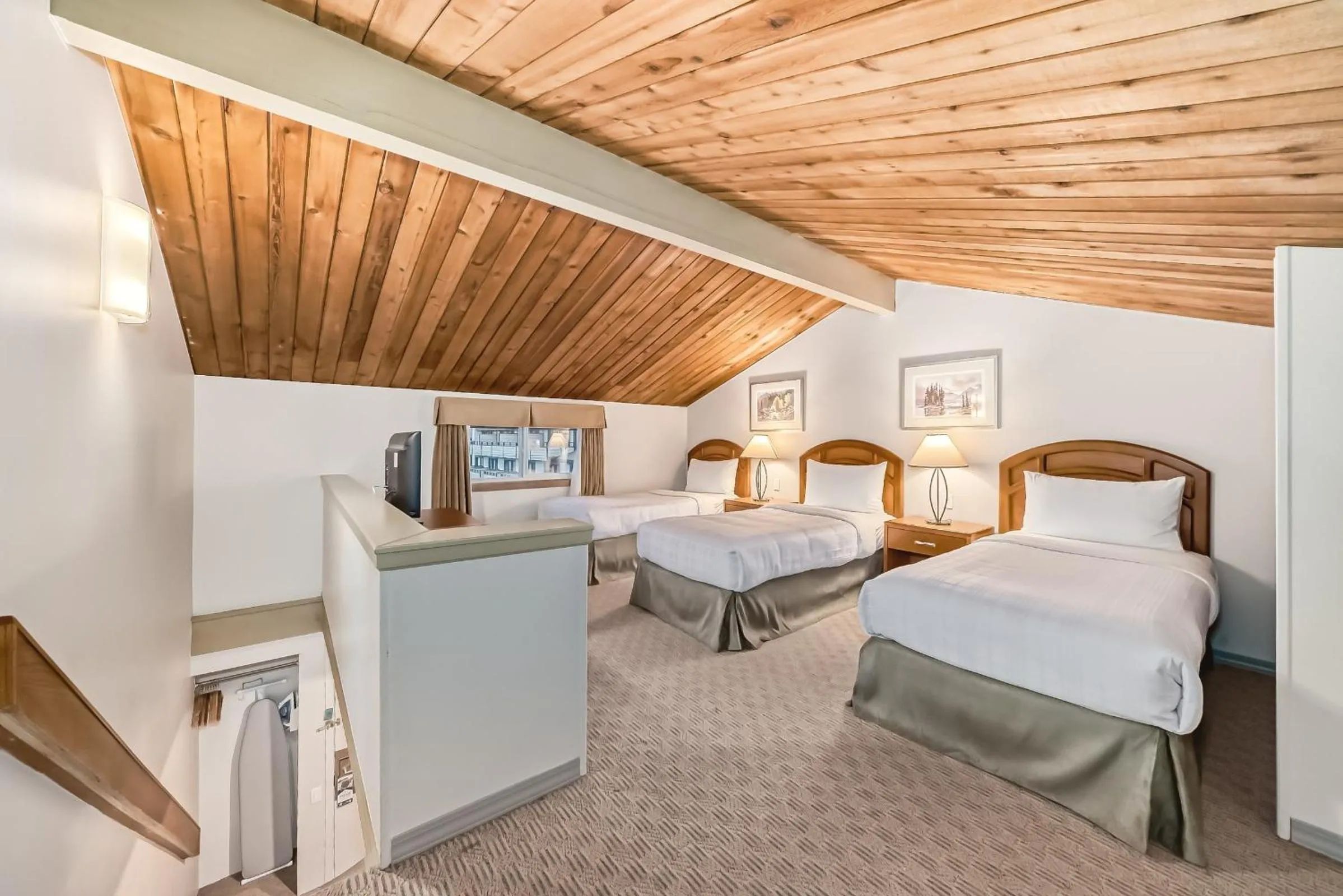 Two Bedroom Suite in Jasper Inn & Suites by INNhotels