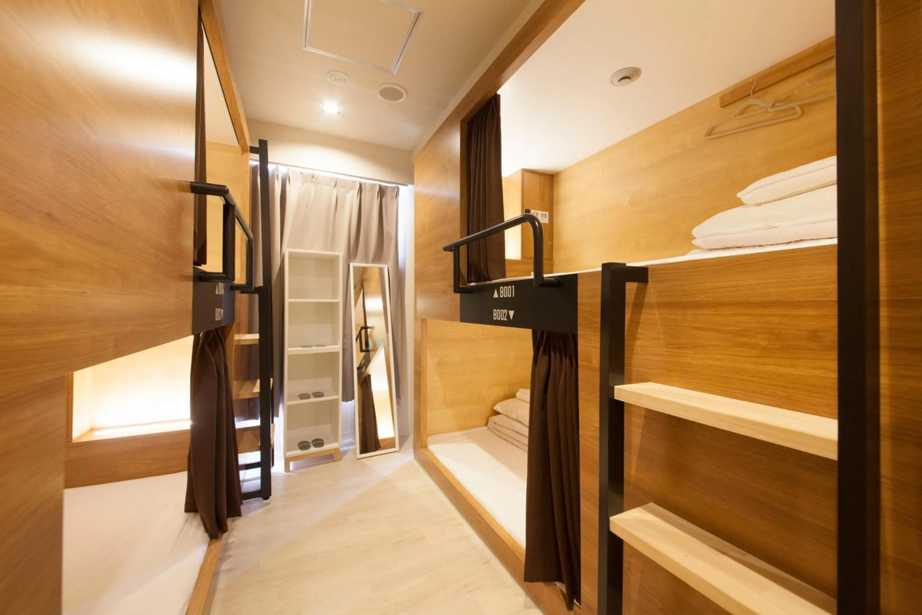Quadruple Room with Bunk Beds - single occupancy in Tabist CapsuleHotel APODS Himeji Station