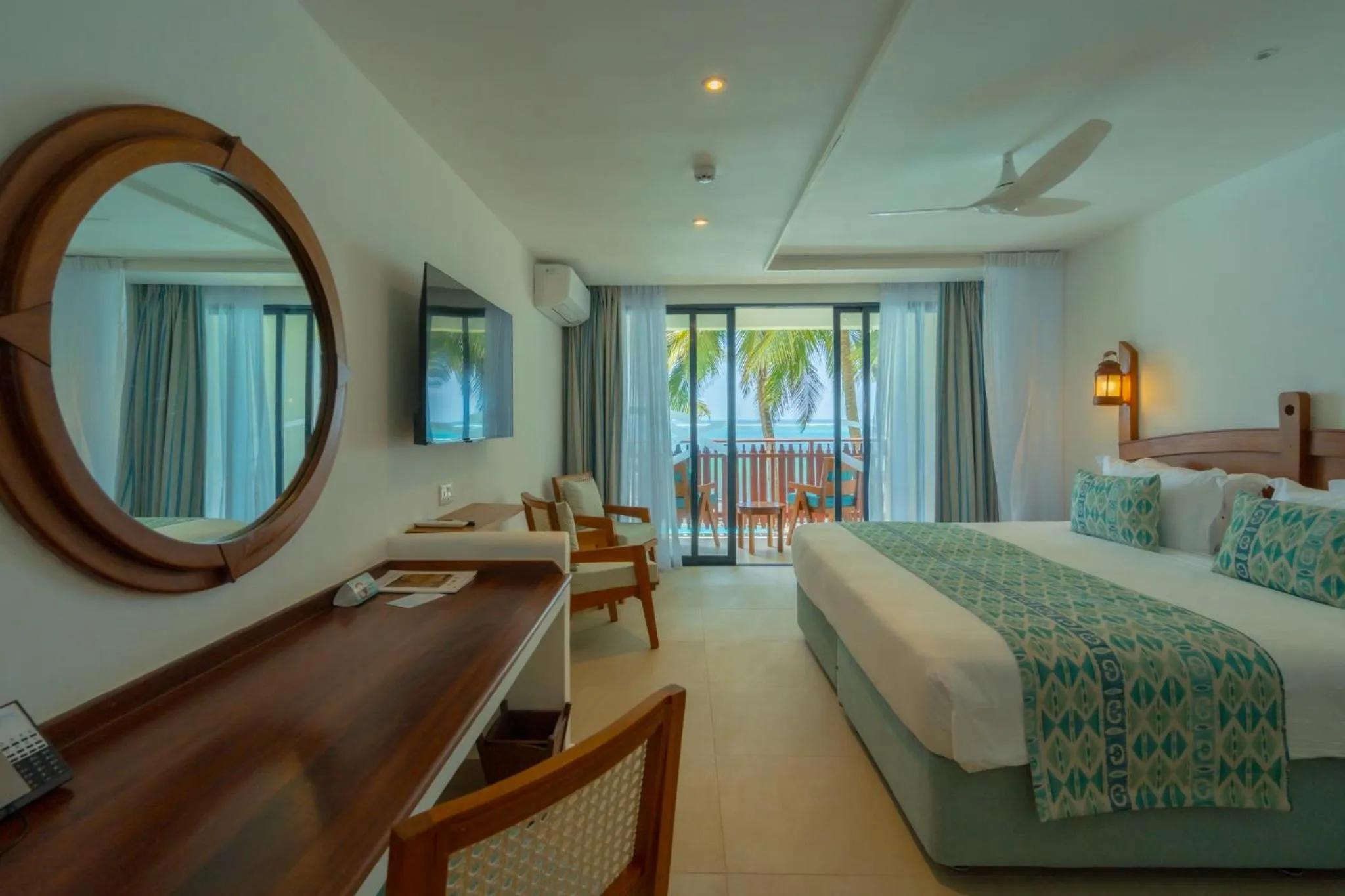 Superior Double Room with Sea View - single occupancy in Voyager Beach Resort
