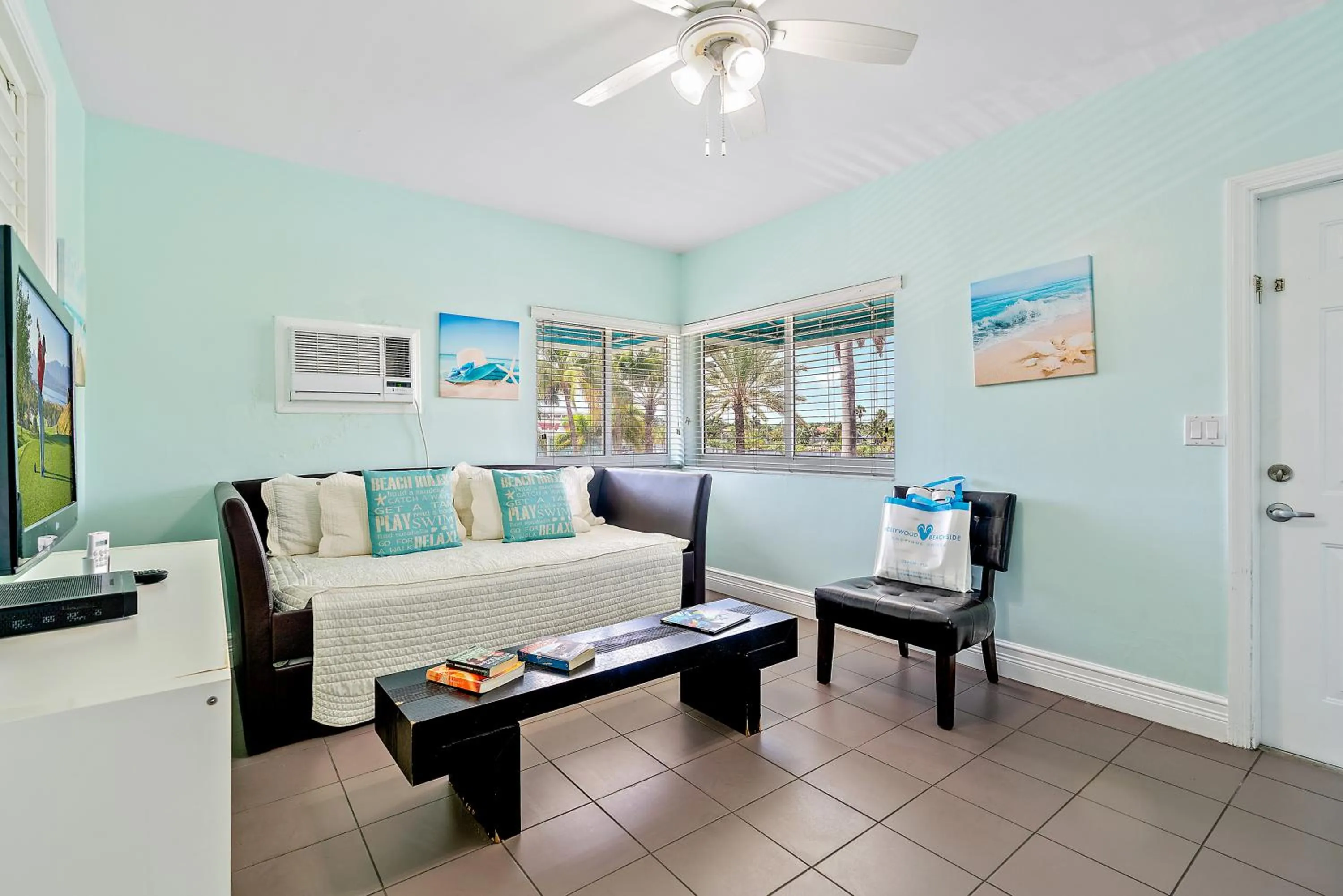 One-Bedroom Suite in Hollywood Beachside Boutique Suite