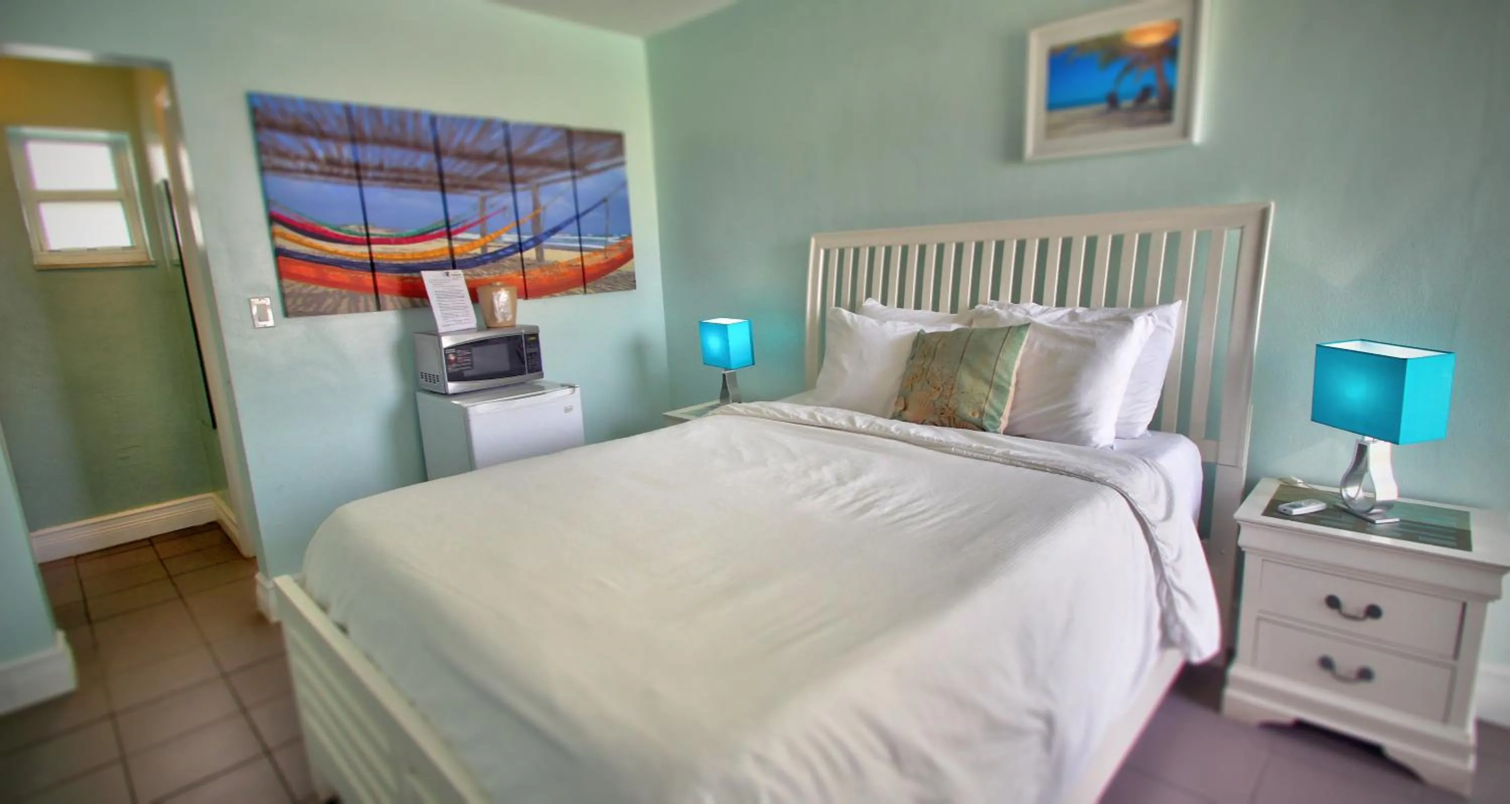 Standard Room in Hollywood Beachside Boutique Suite
