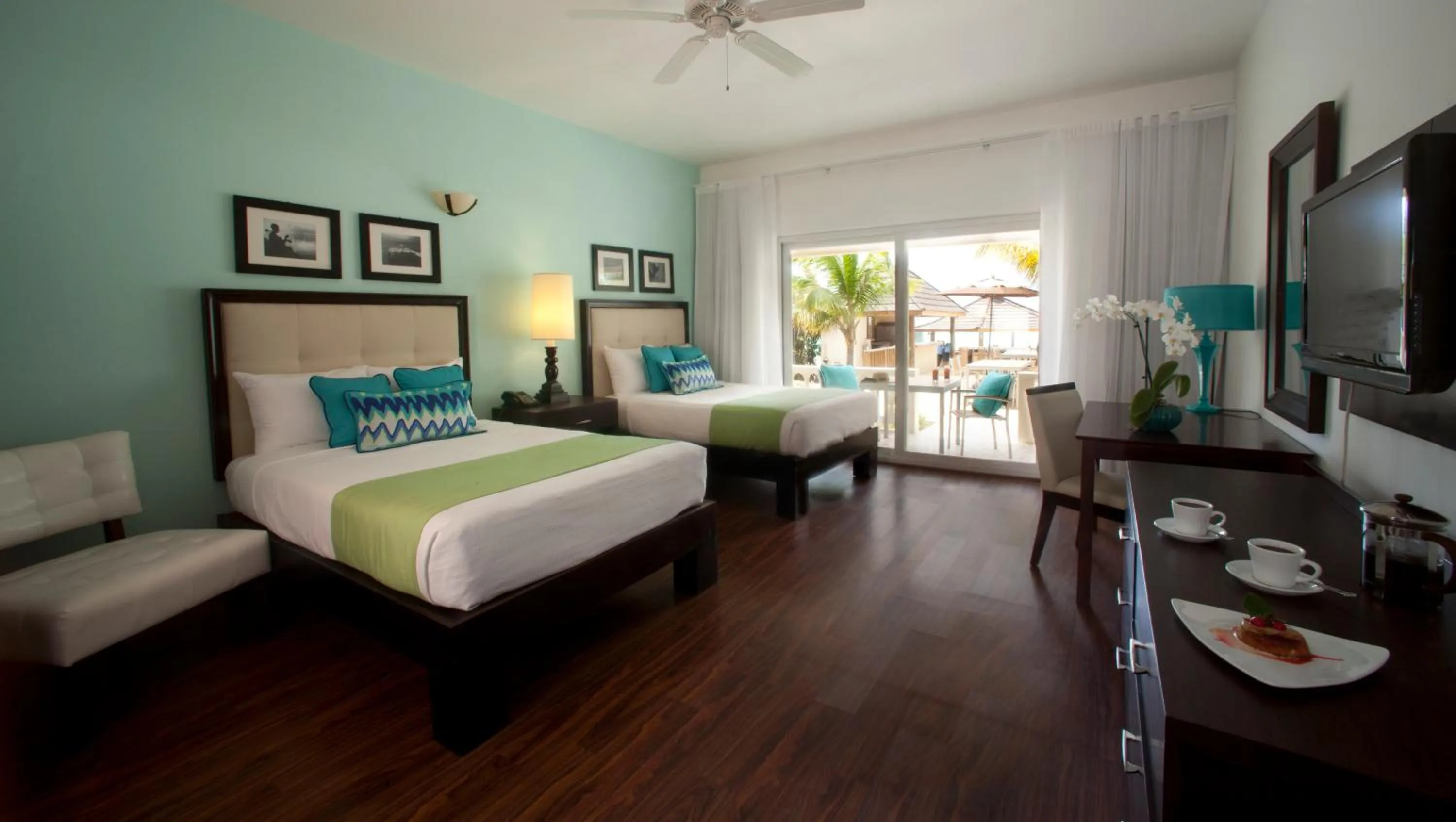 King Junior Suite with Ocean View in Sandy Haven Resort