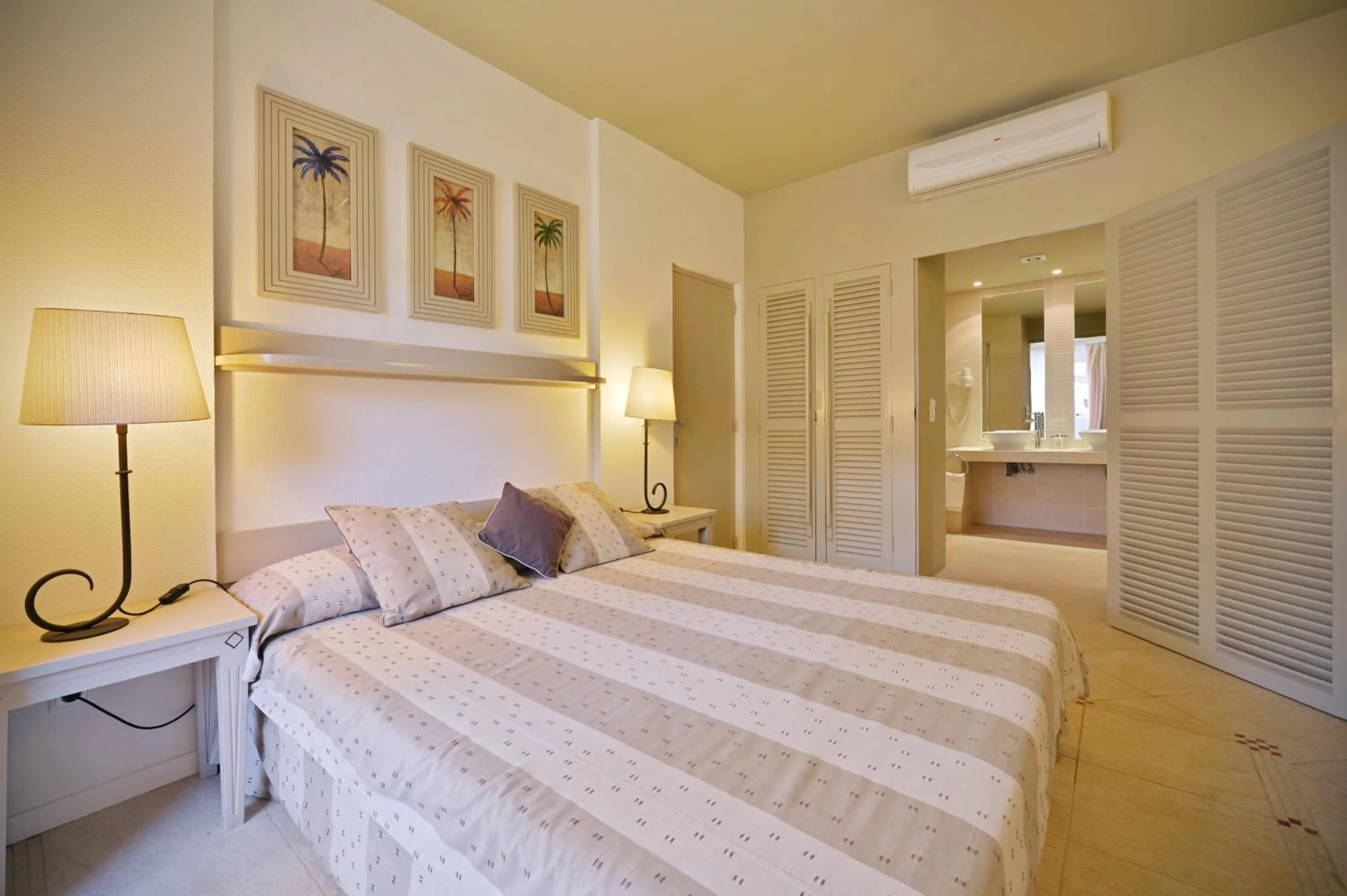 Single Room in Hotel Morabeza