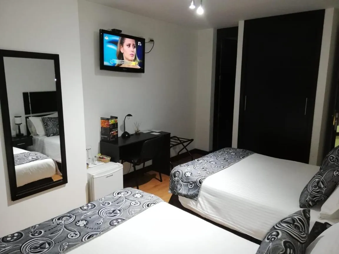 Standard Double Room in Hotel Santafe Real