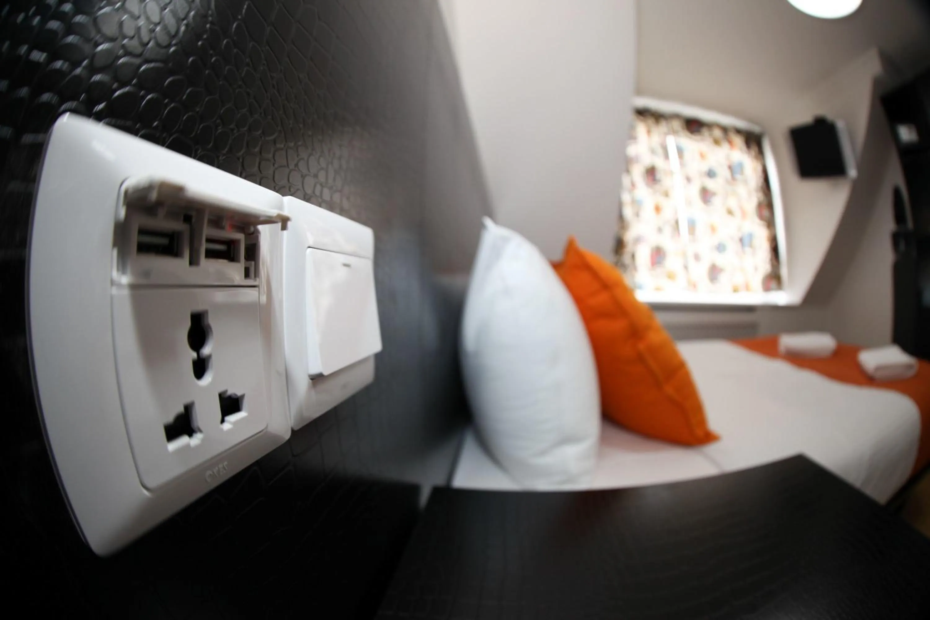 Twin Room in Heathrow Inn Hotel