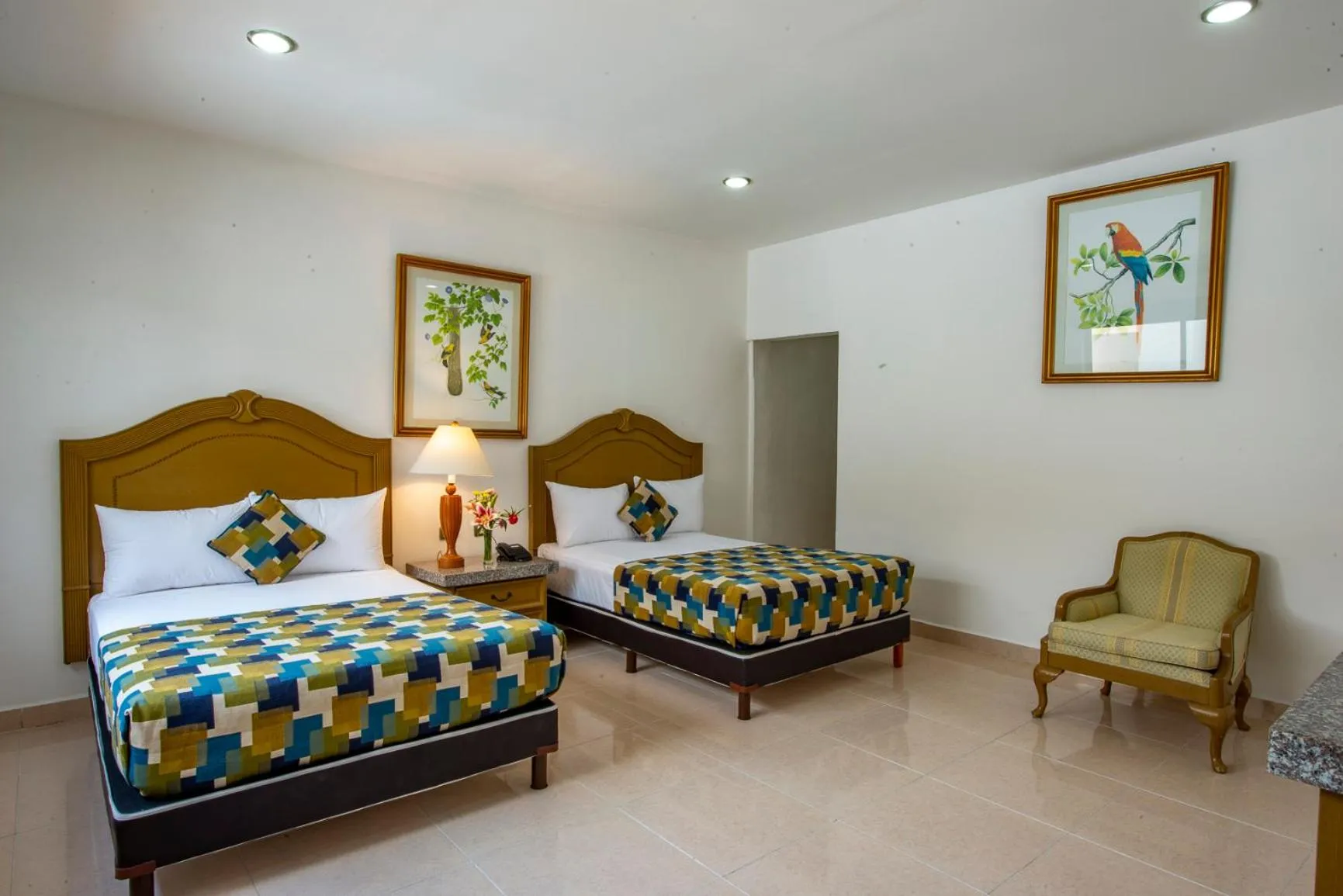 Double Room with Two Double Beds in Hotel Embajadores