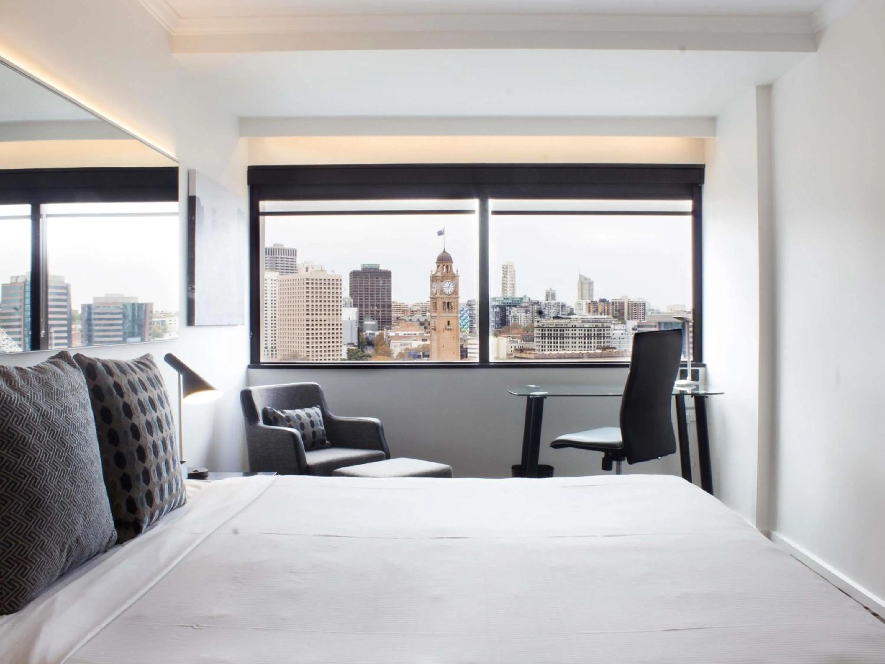 Superior Room with Two Double Beds and City View in Mercure Sydney