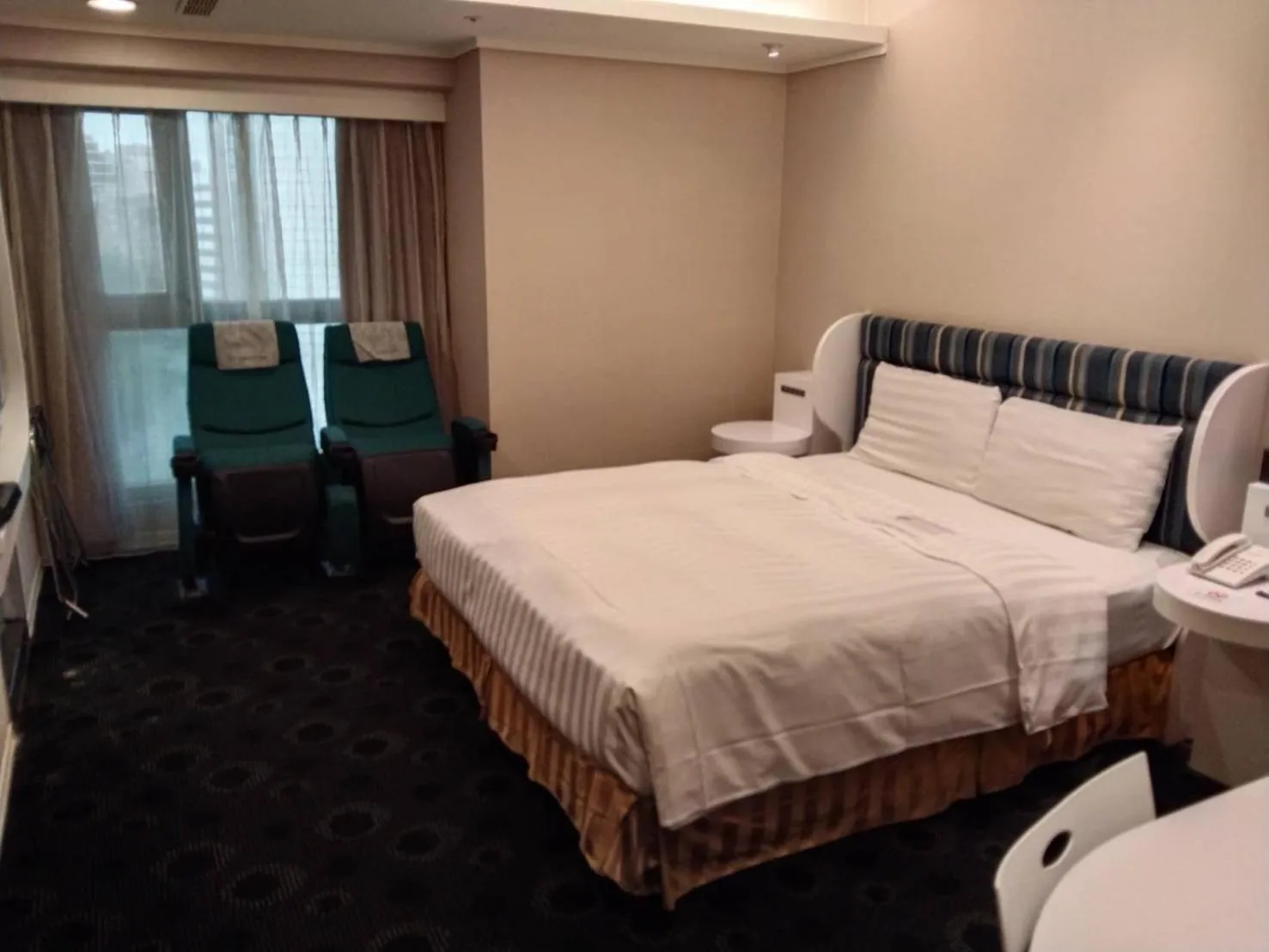Superior Double Room in Ximen Airline Hotel