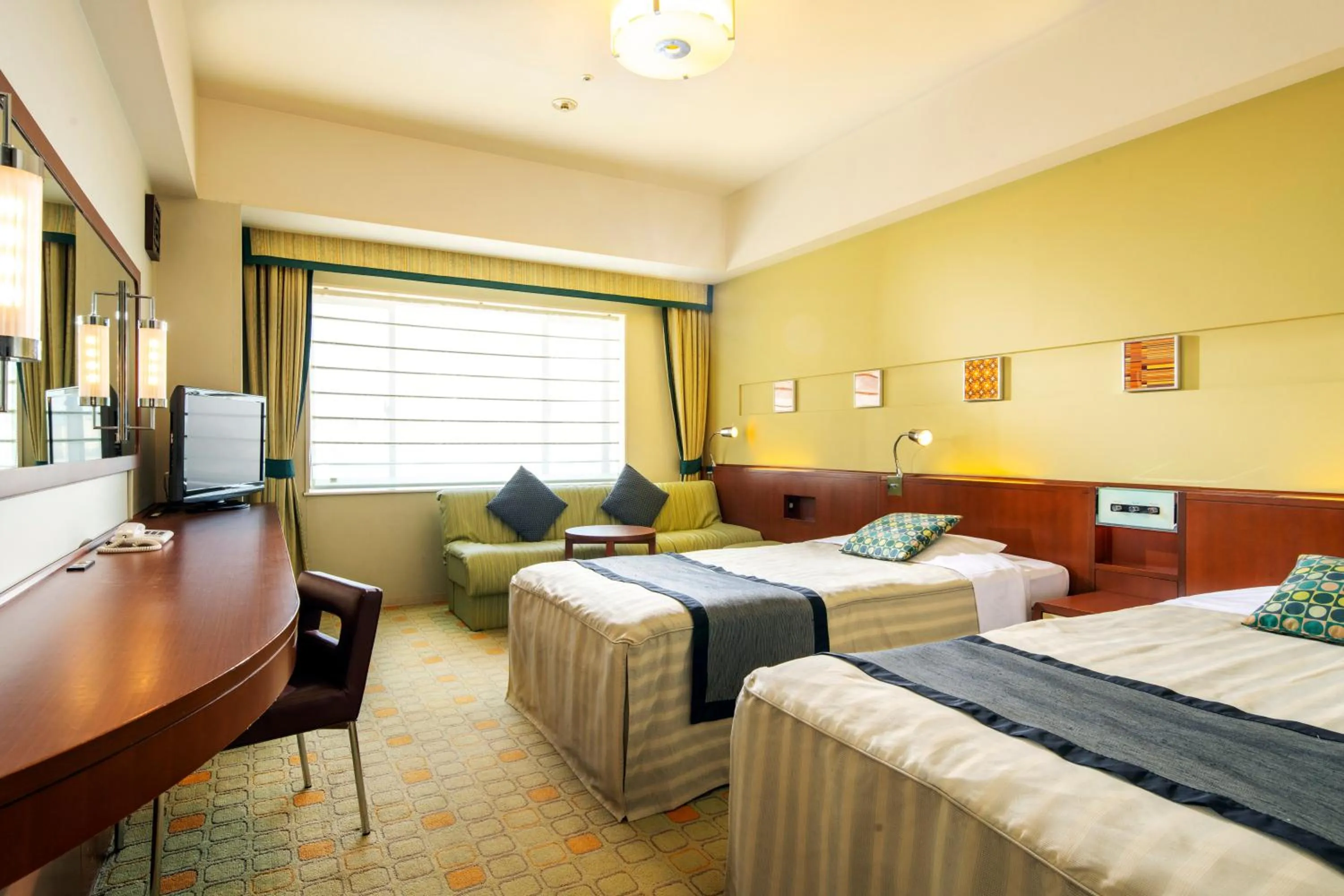 Standard Room - Non-Smoking in Tokyo Bay Maihama Hotel First Resort