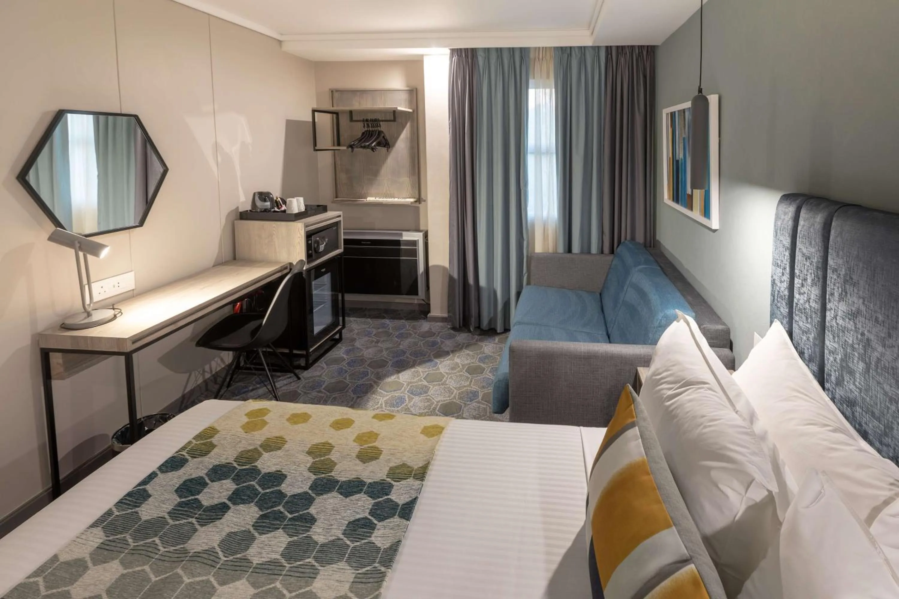 Standard Double Room Non Smoking in StayEasy Mbombela