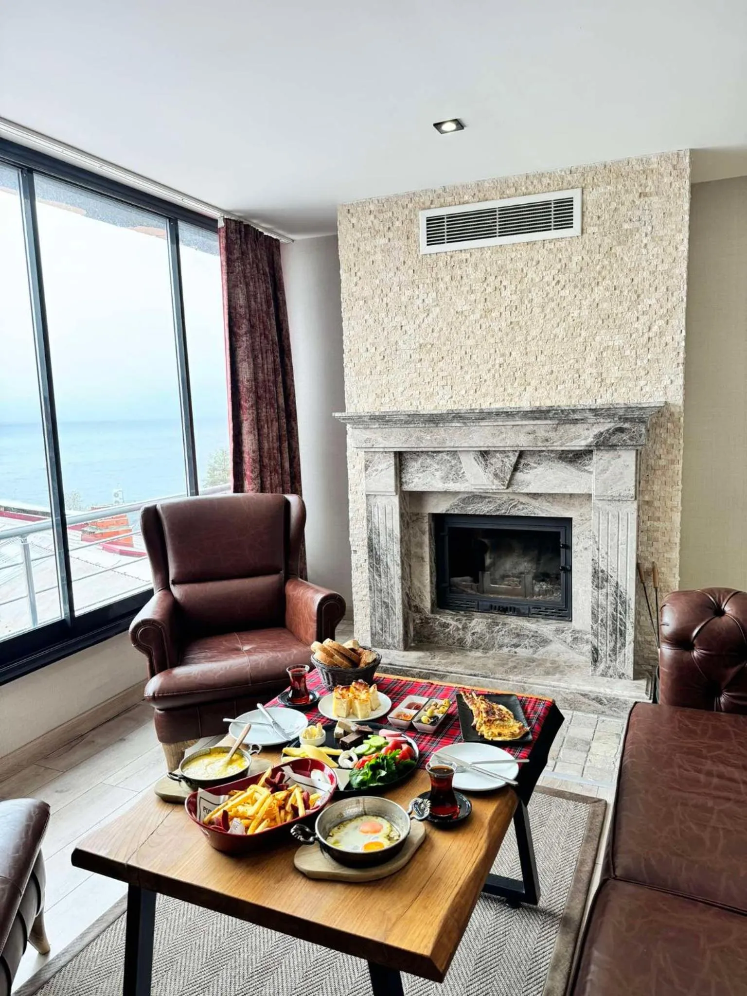 King Suite in Life Point Hotel