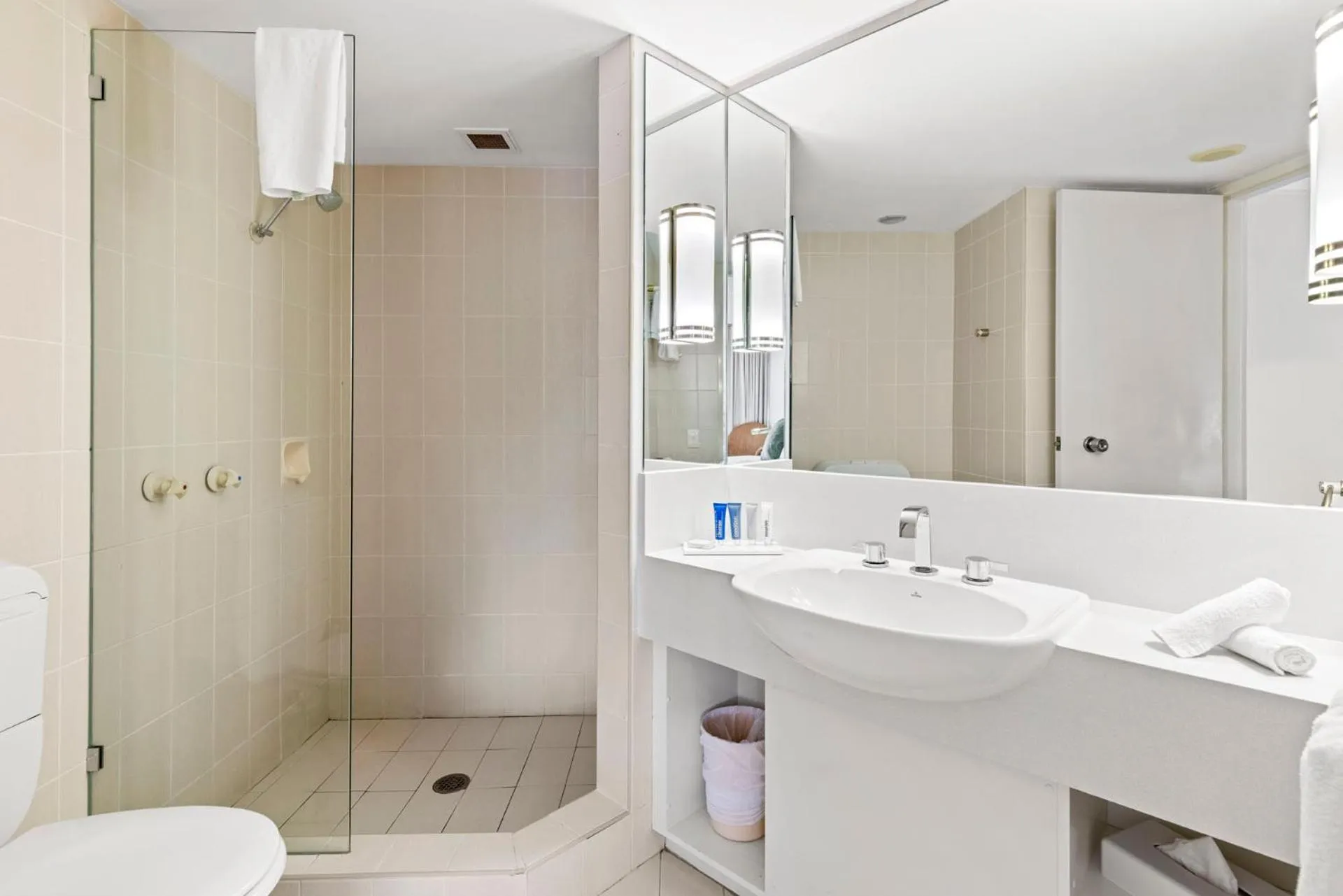 Three Bedroom Dual Key Garden Suite in Pacific Bay Resort