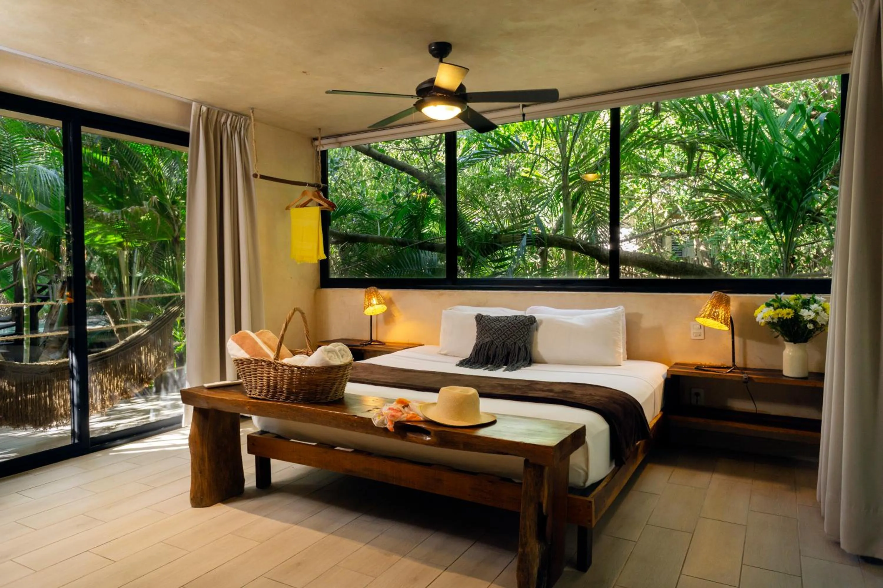 Superior King Room with Balcony in Sunset House