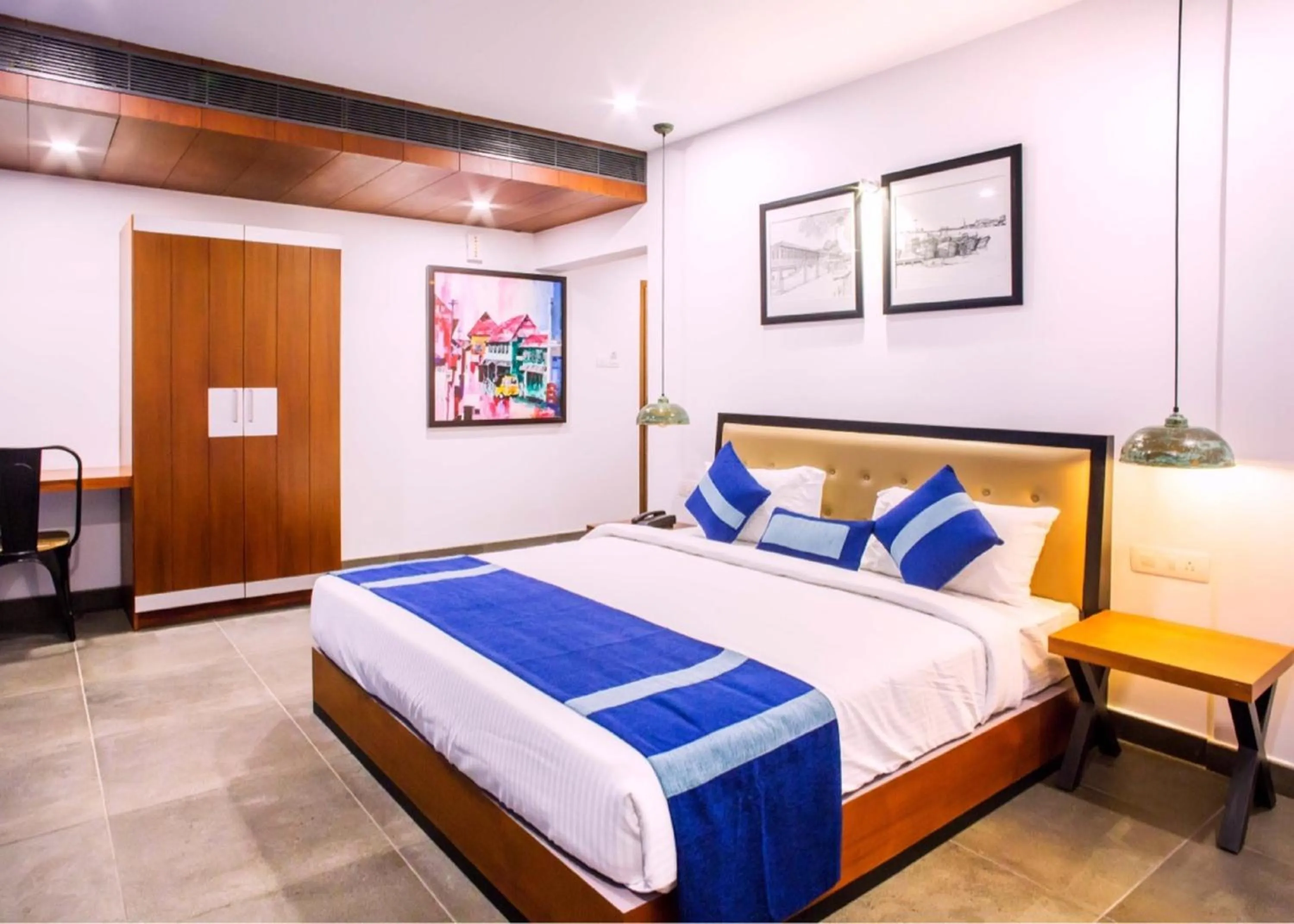Deluxe Room - single occupancy in Hotel Neighbourhood, Cochin
