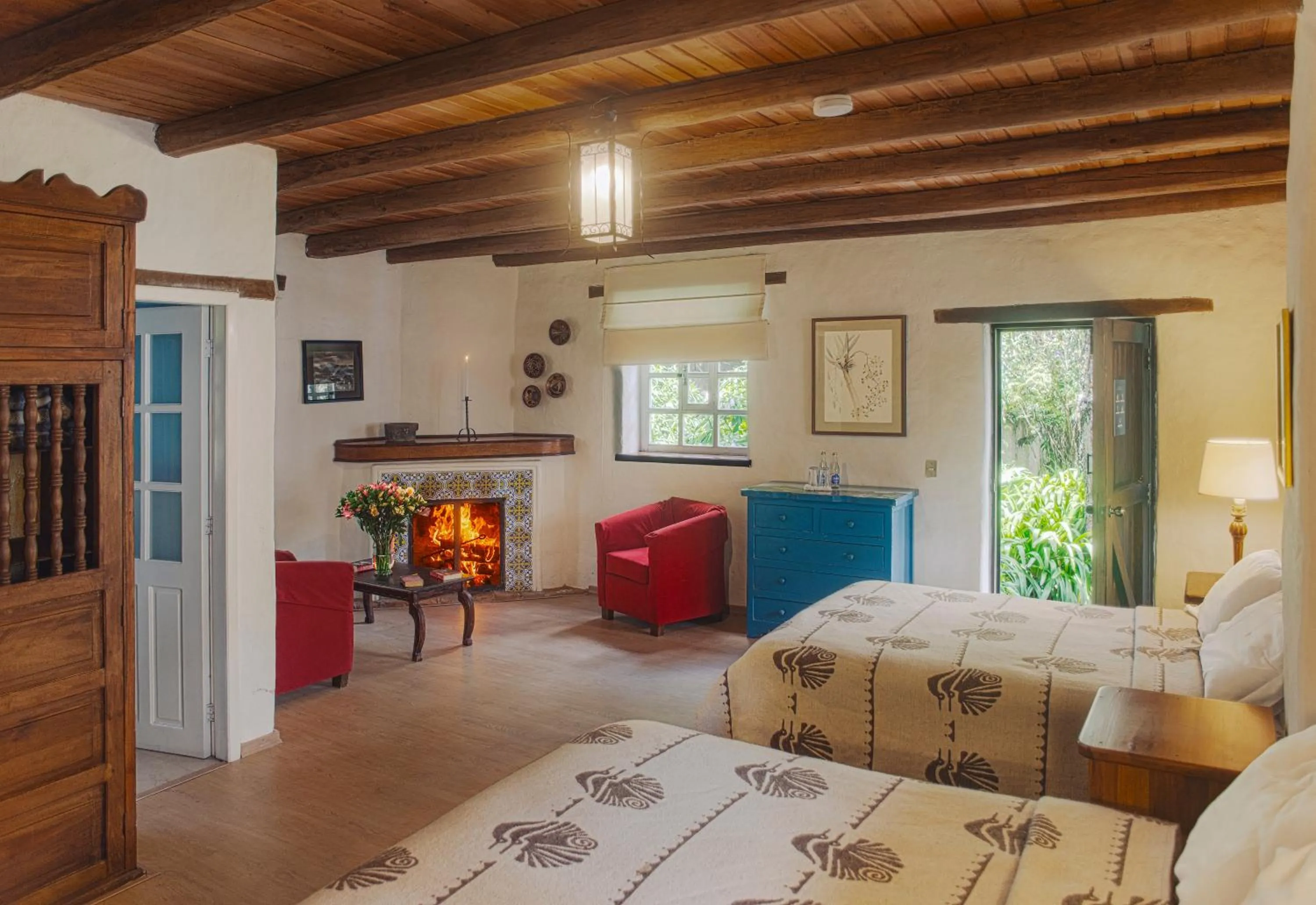 Standard Twin Room in Hacienda Cusin